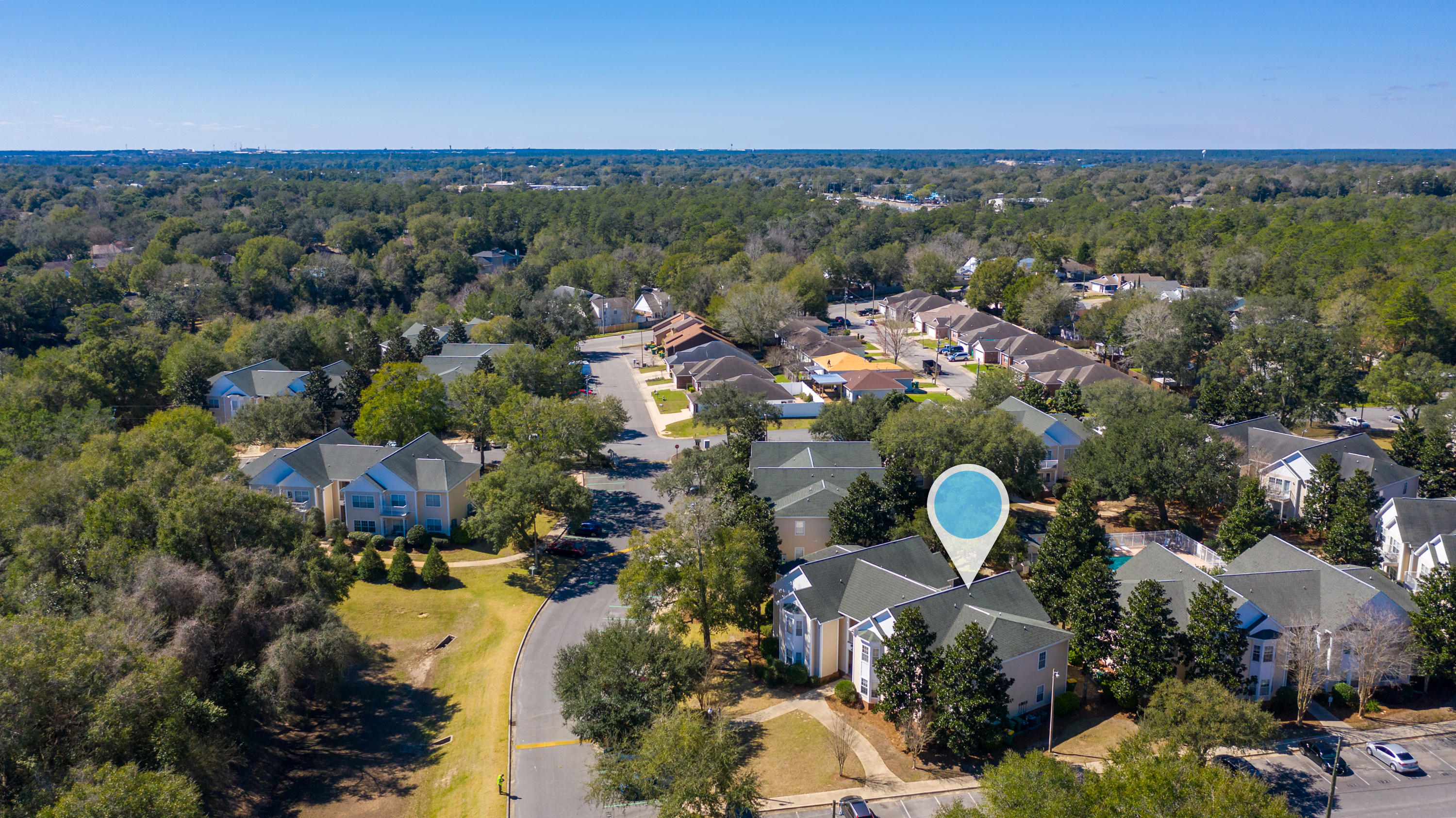 THE OAKS - Residential