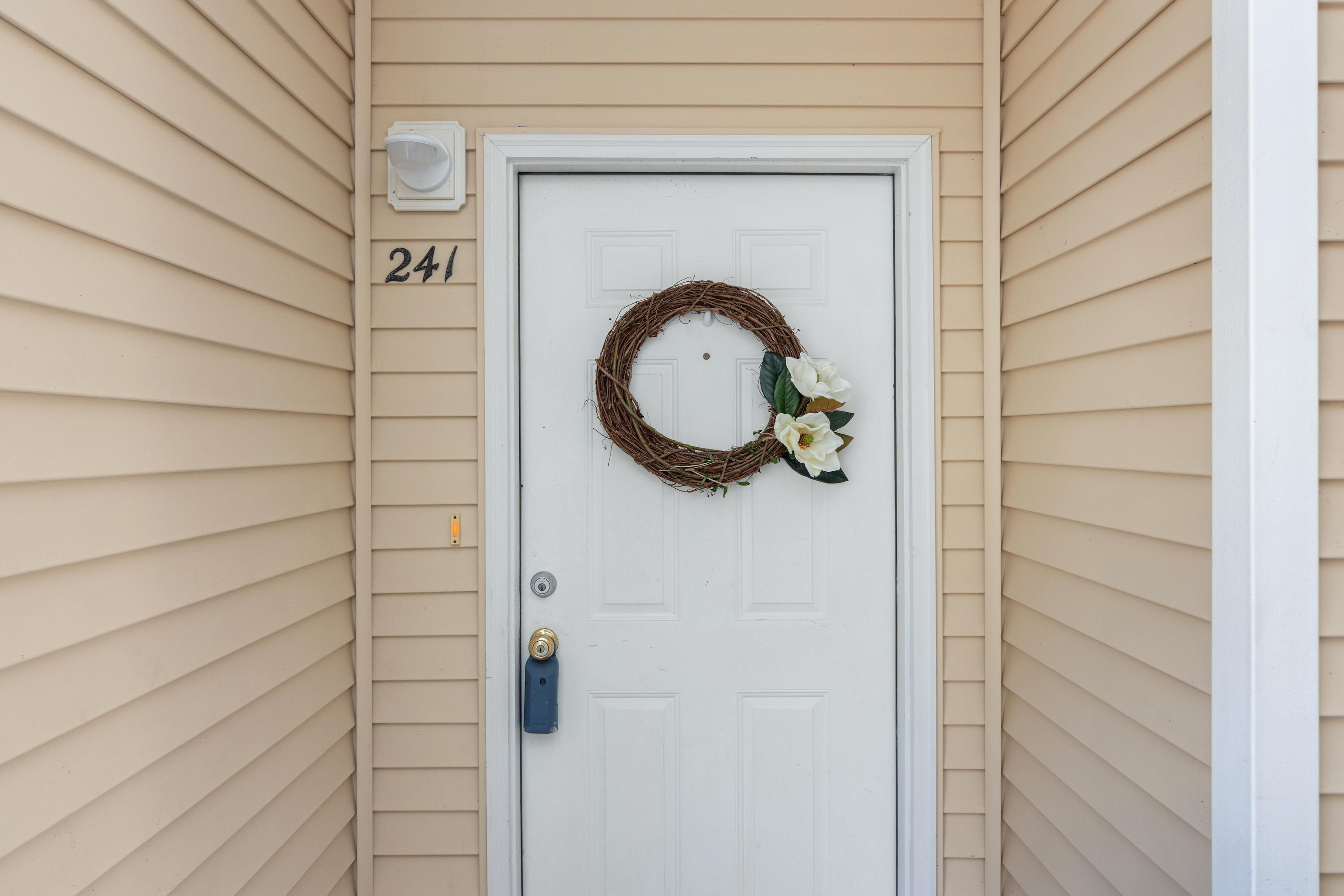 THE OAKS - Residential