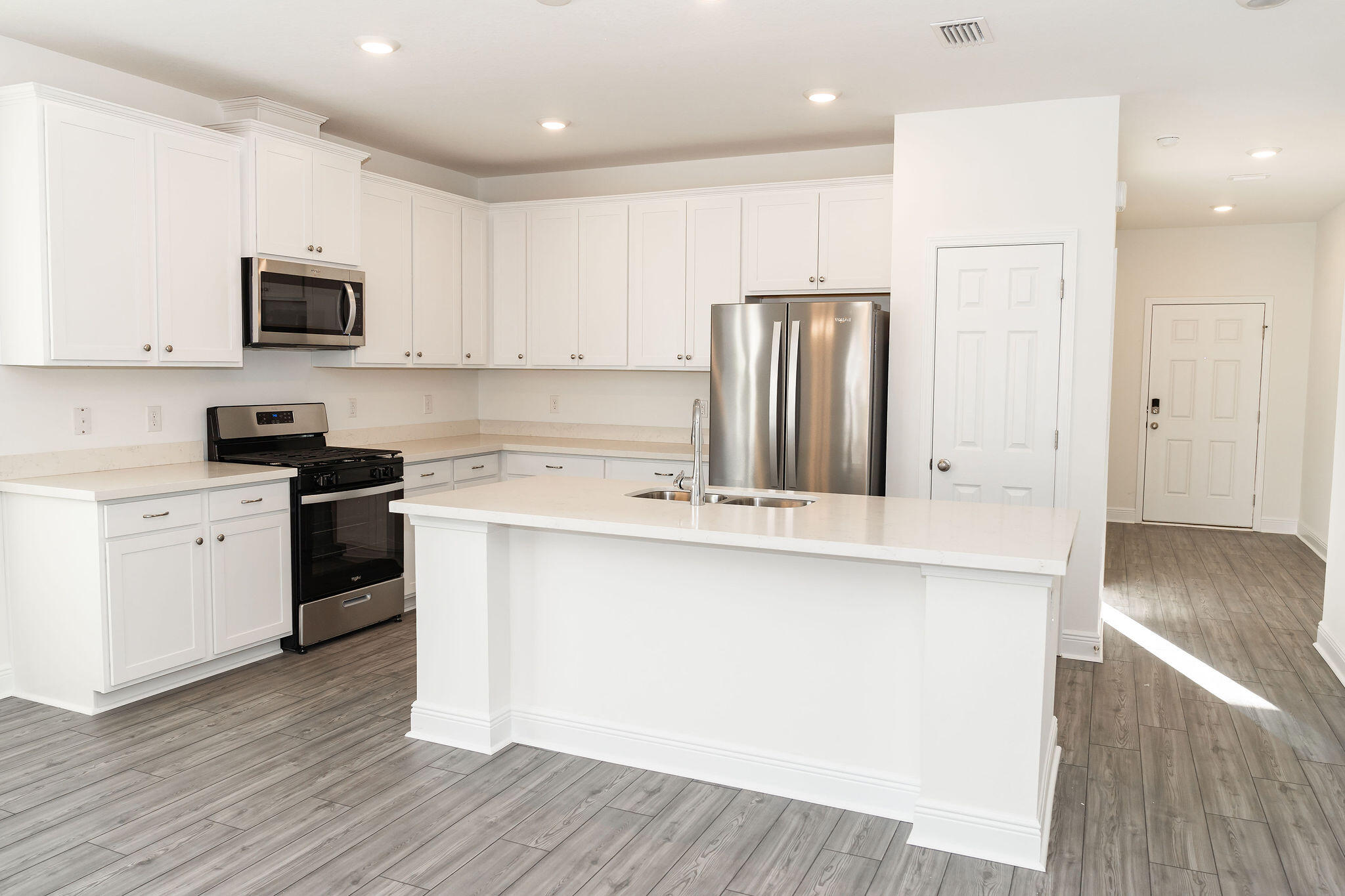 HAMMOCK BAY - Residential Lease