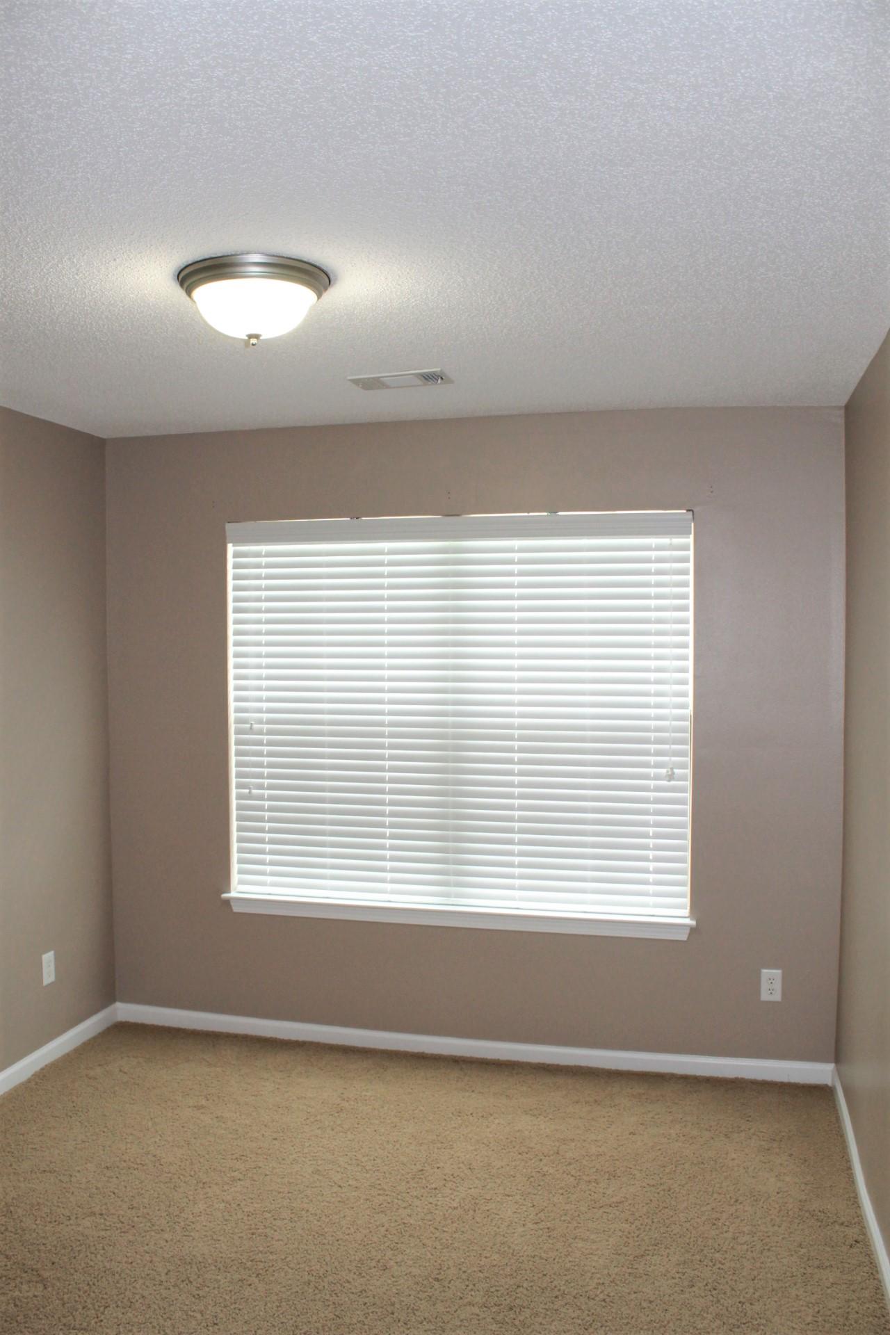 ROLLING PINES - Residential