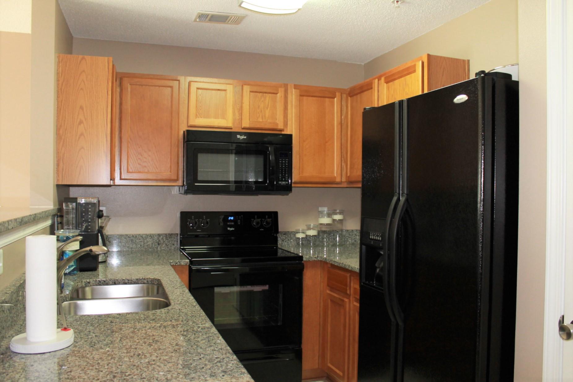 ROLLING PINES - Residential