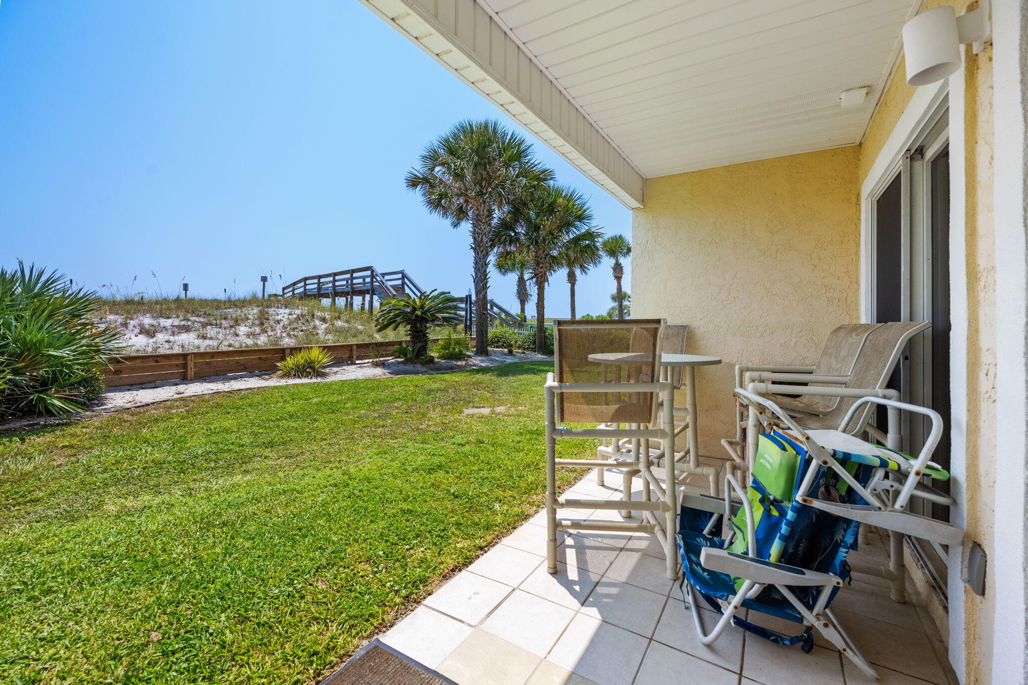 ISLAND SANDS CONDO - Residential