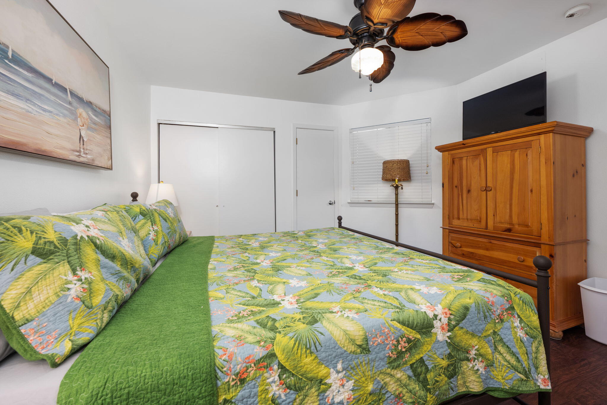 ISLAND SANDS CONDO - Residential