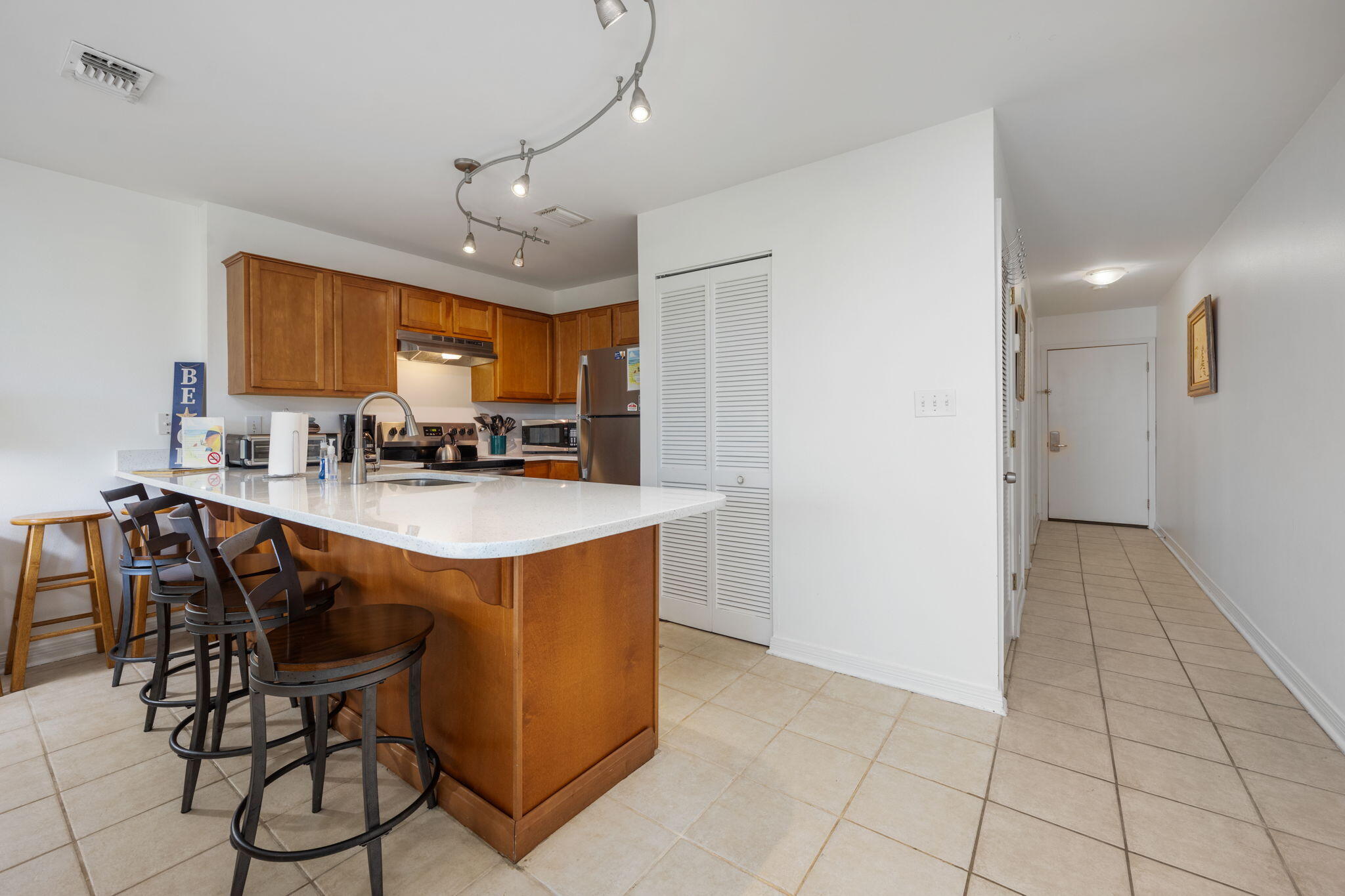 ISLAND SANDS CONDO - Residential