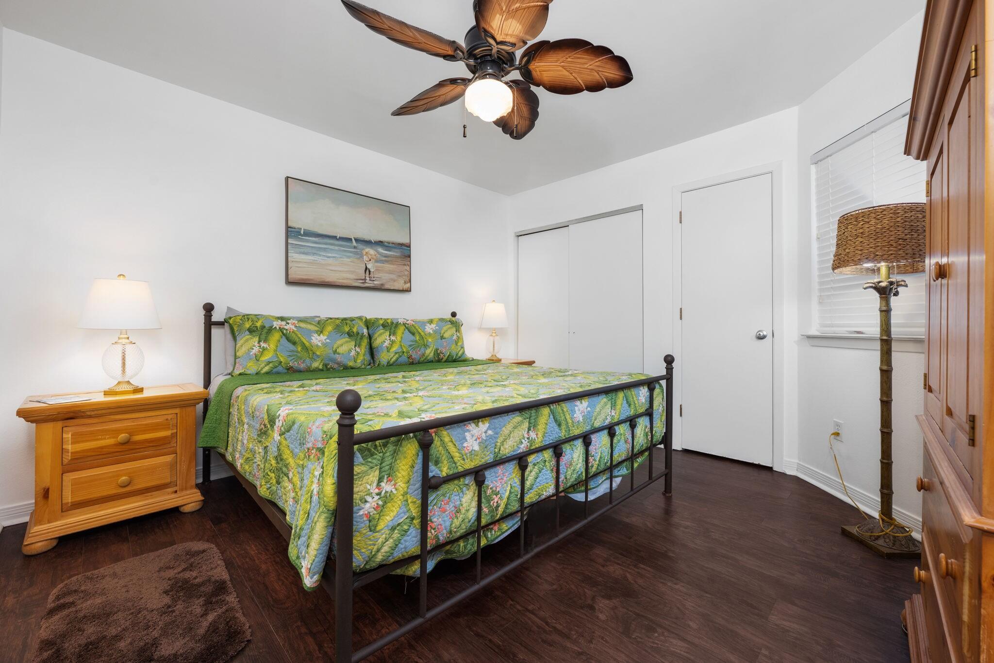 ISLAND SANDS CONDO - Residential