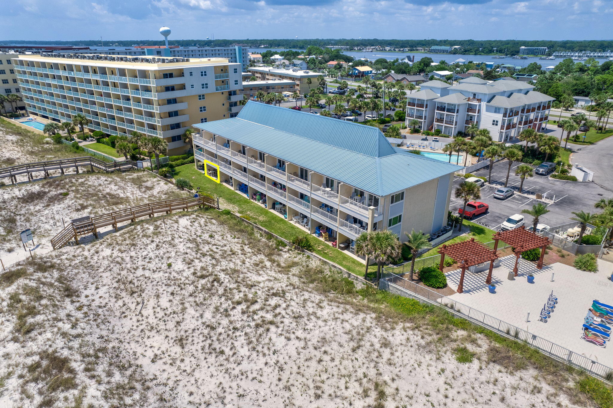 ISLAND SANDS CONDO - Residential