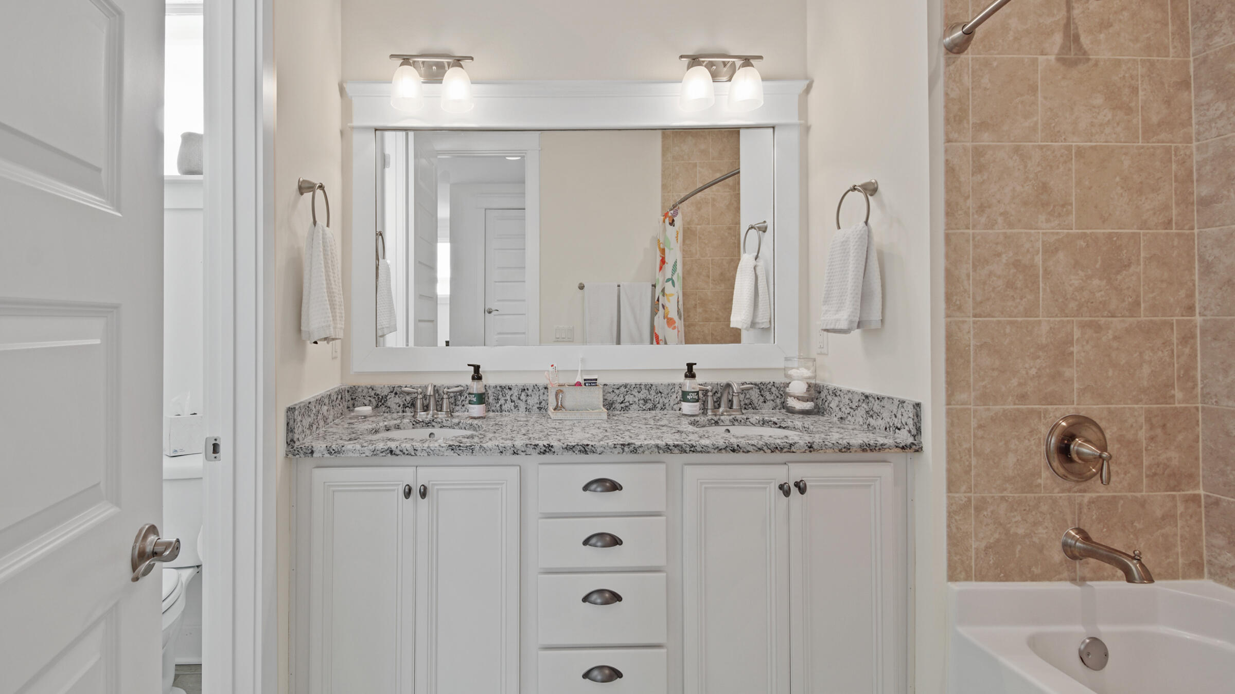 HIGHLAND PARKS - Residential