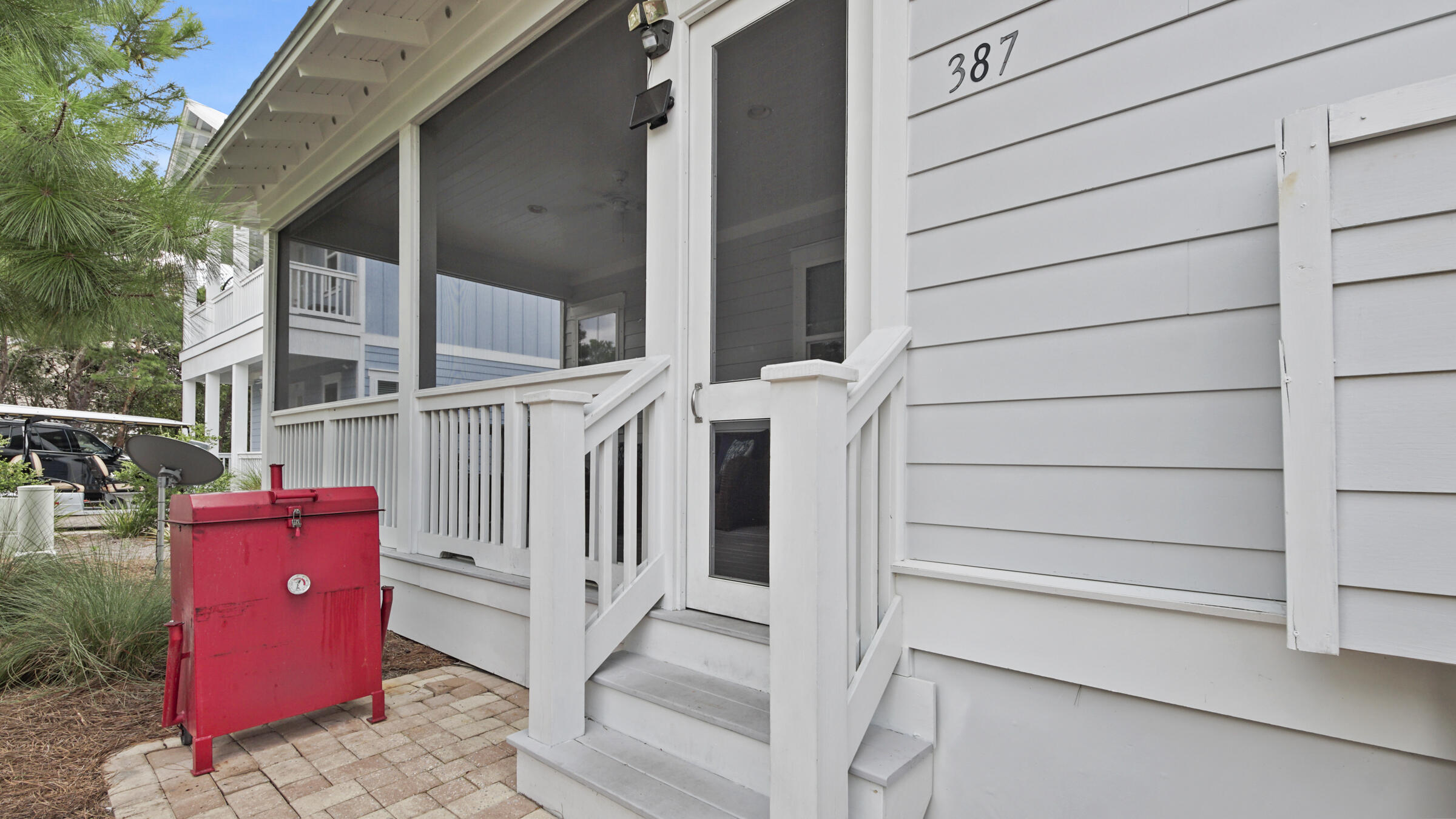 HIGHLAND PARKS - Residential