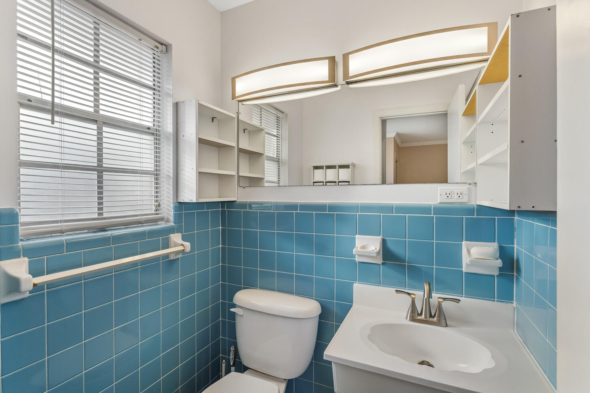 VESTA HEIGHTS 5TH ADDN - Residential