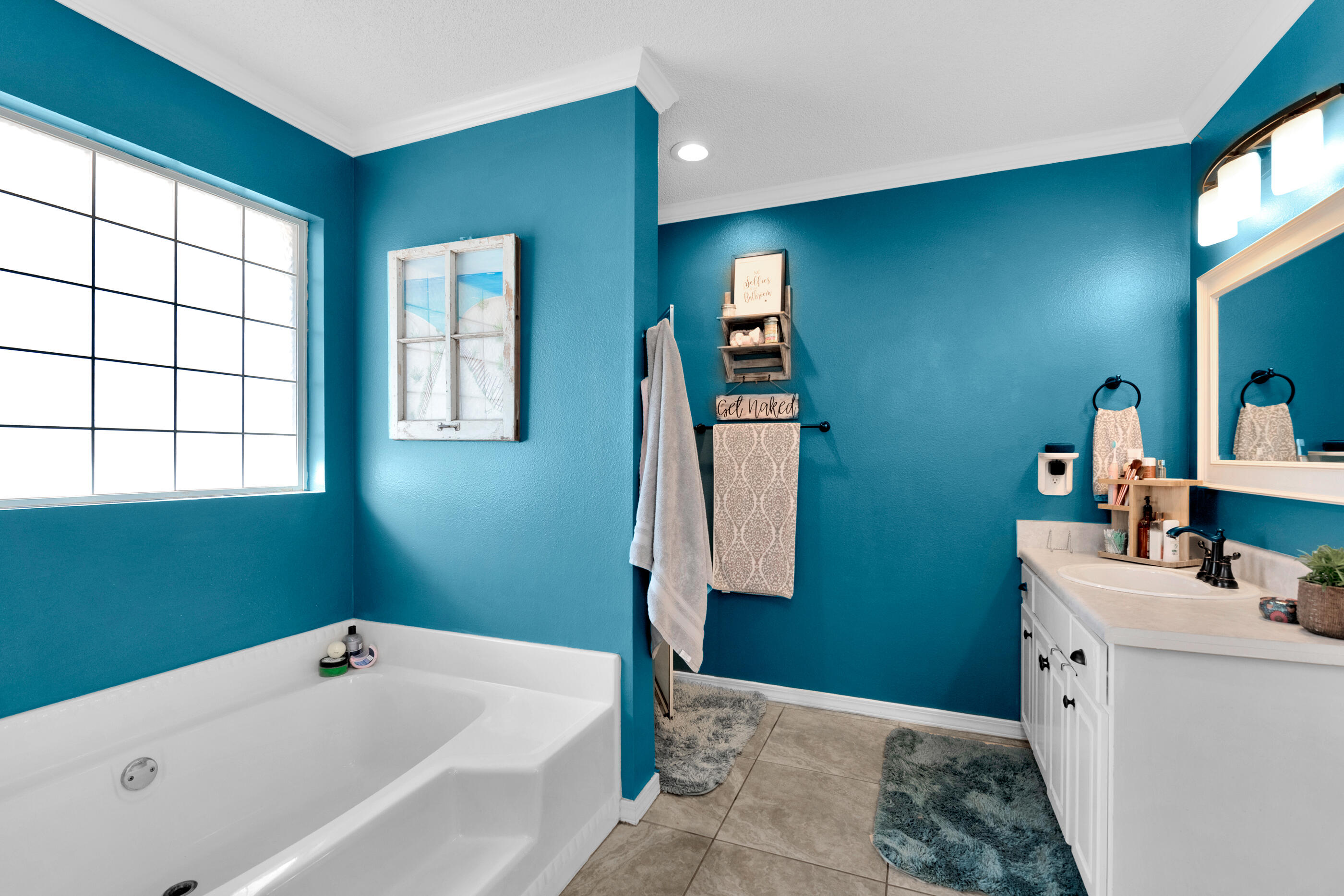 MARION MANOR - Residential