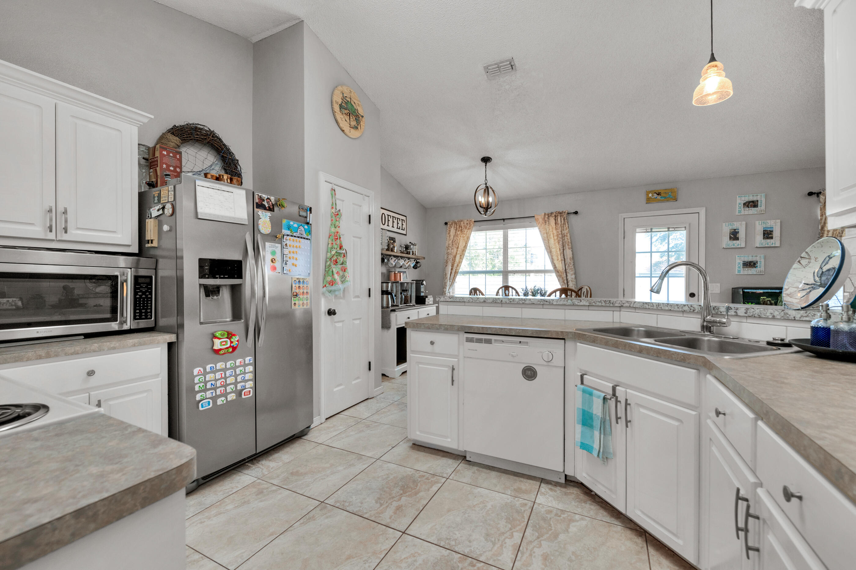 MARION MANOR - Residential