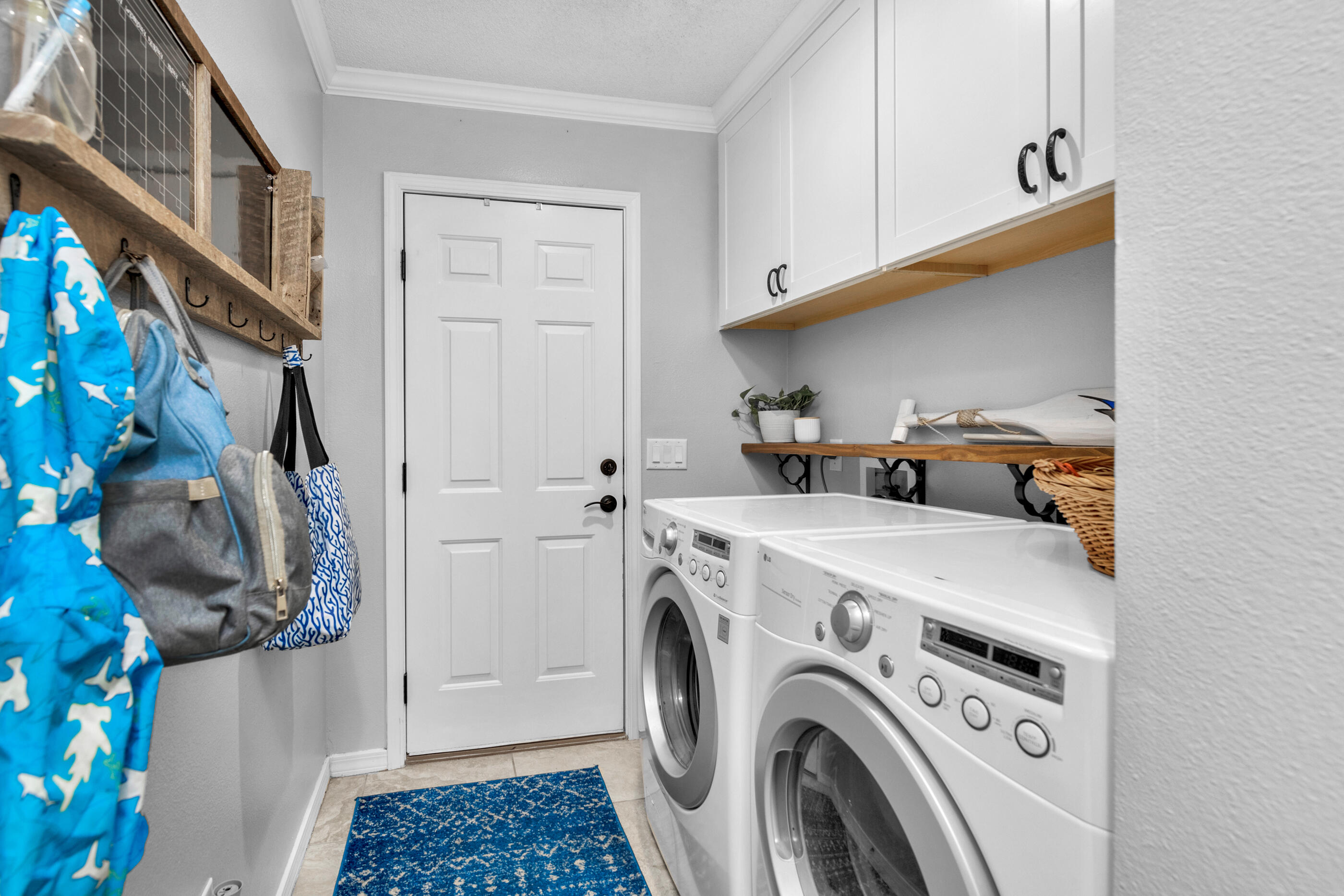 MARION MANOR - Residential