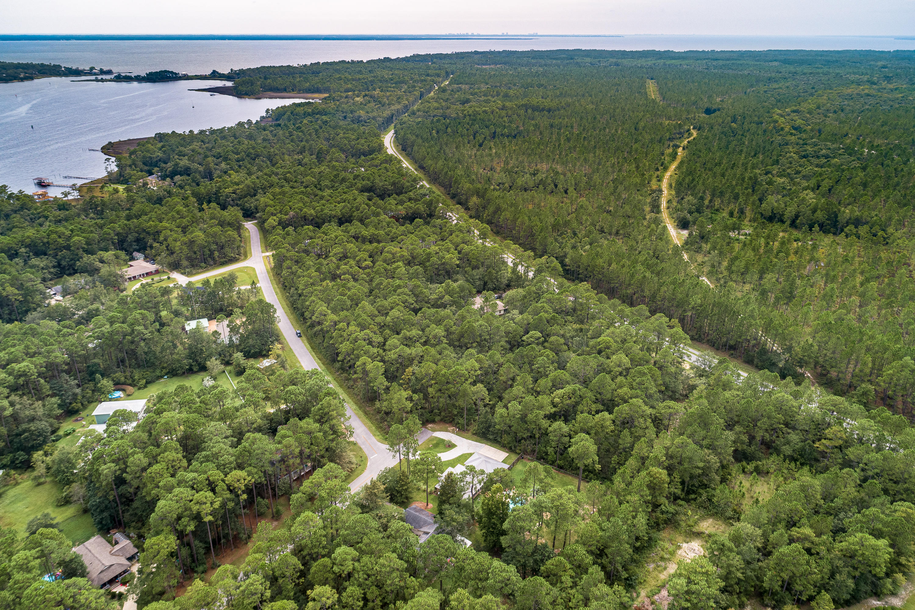 LAGRANGE SHORES - Land