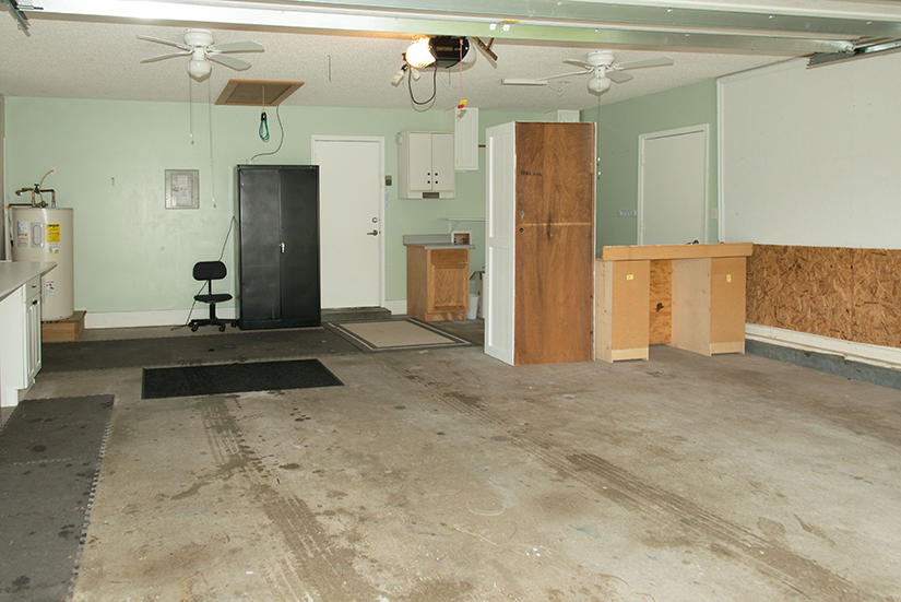 TIMBERLAKE ESTATES 1ST ADDN - Residential Lease