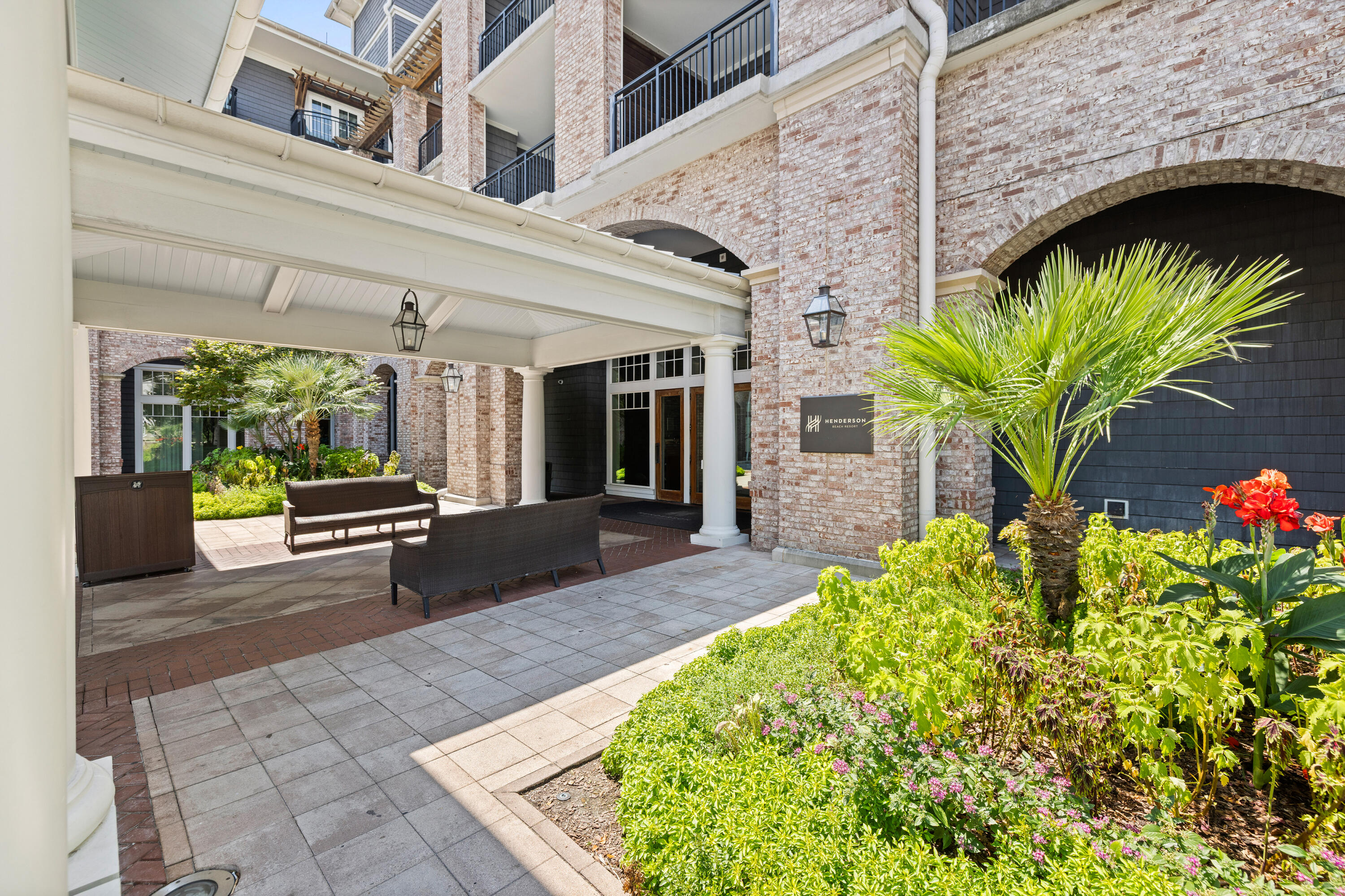 Parkside at the Henderson - Residential