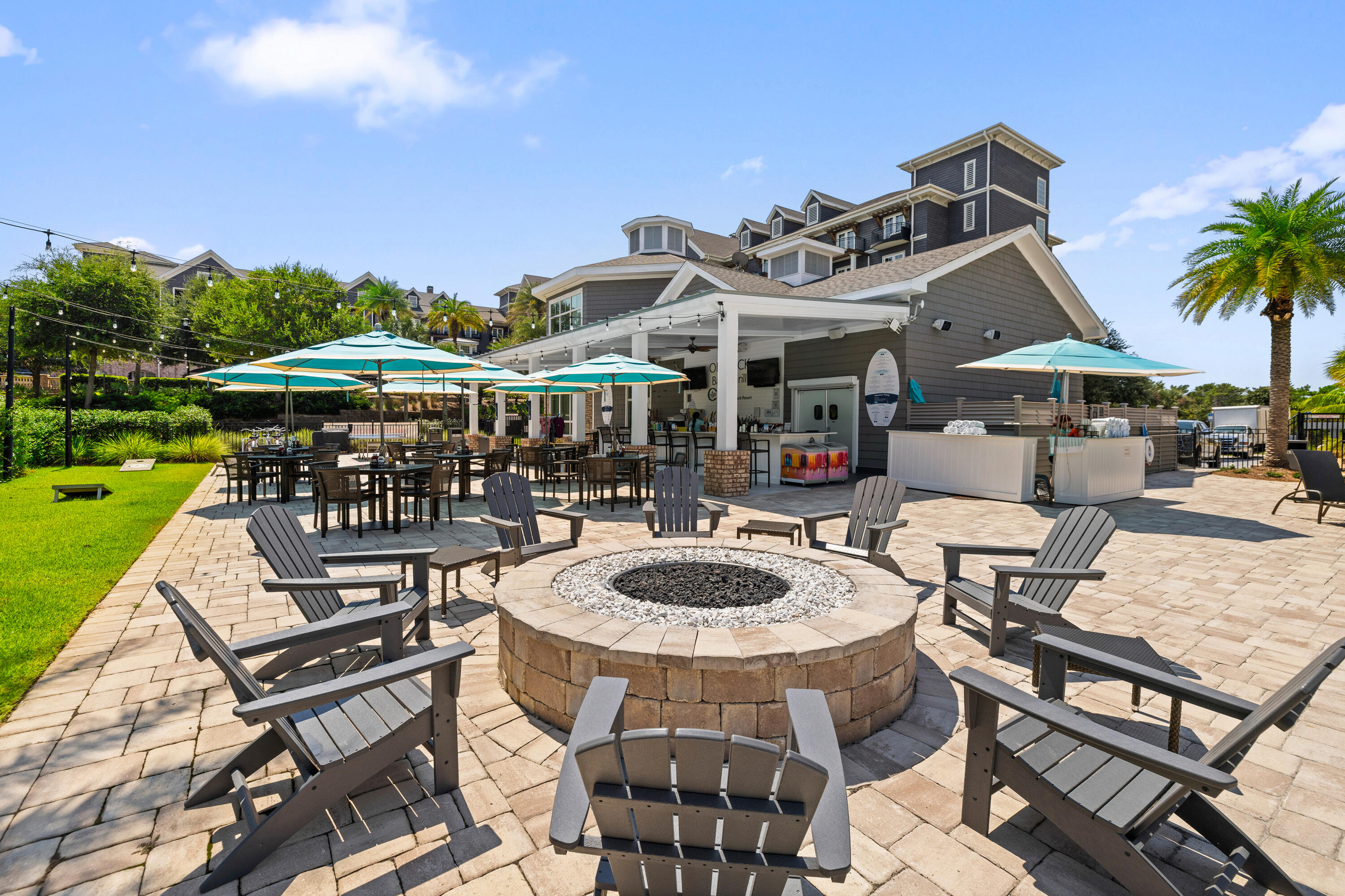 Parkside at the Henderson - Residential