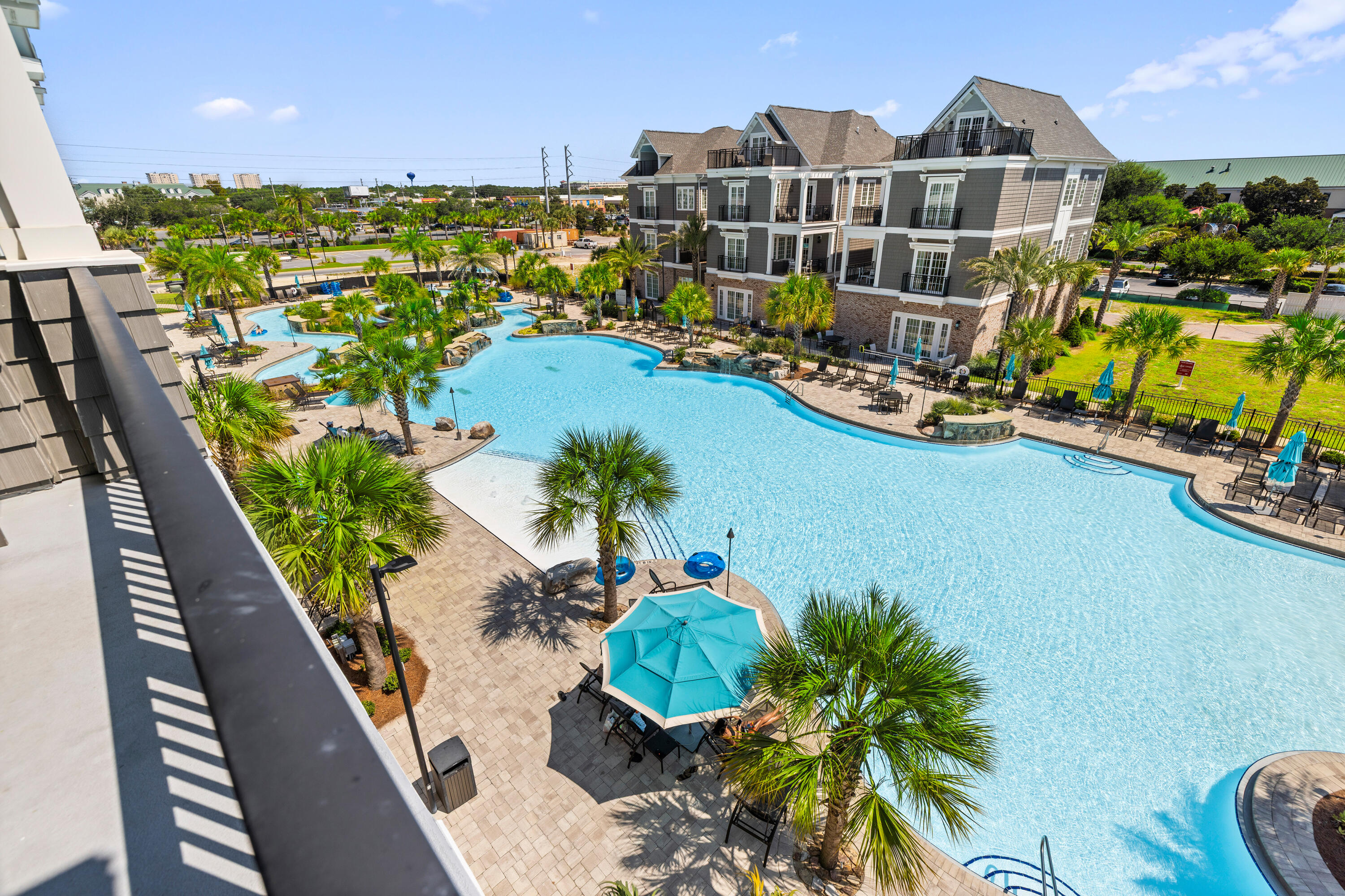 Parkside at the Henderson - Residential