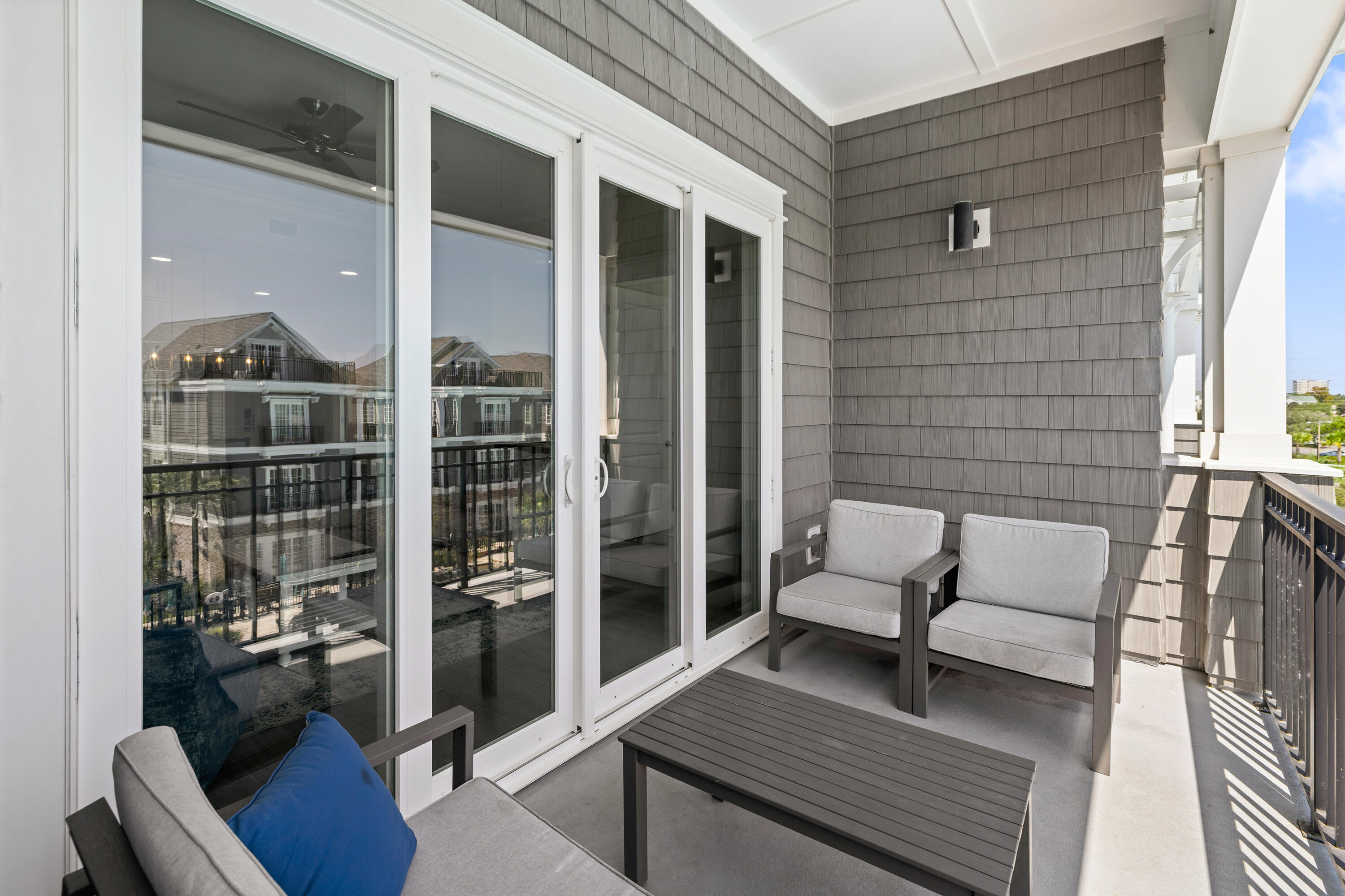 Parkside at the Henderson - Residential
