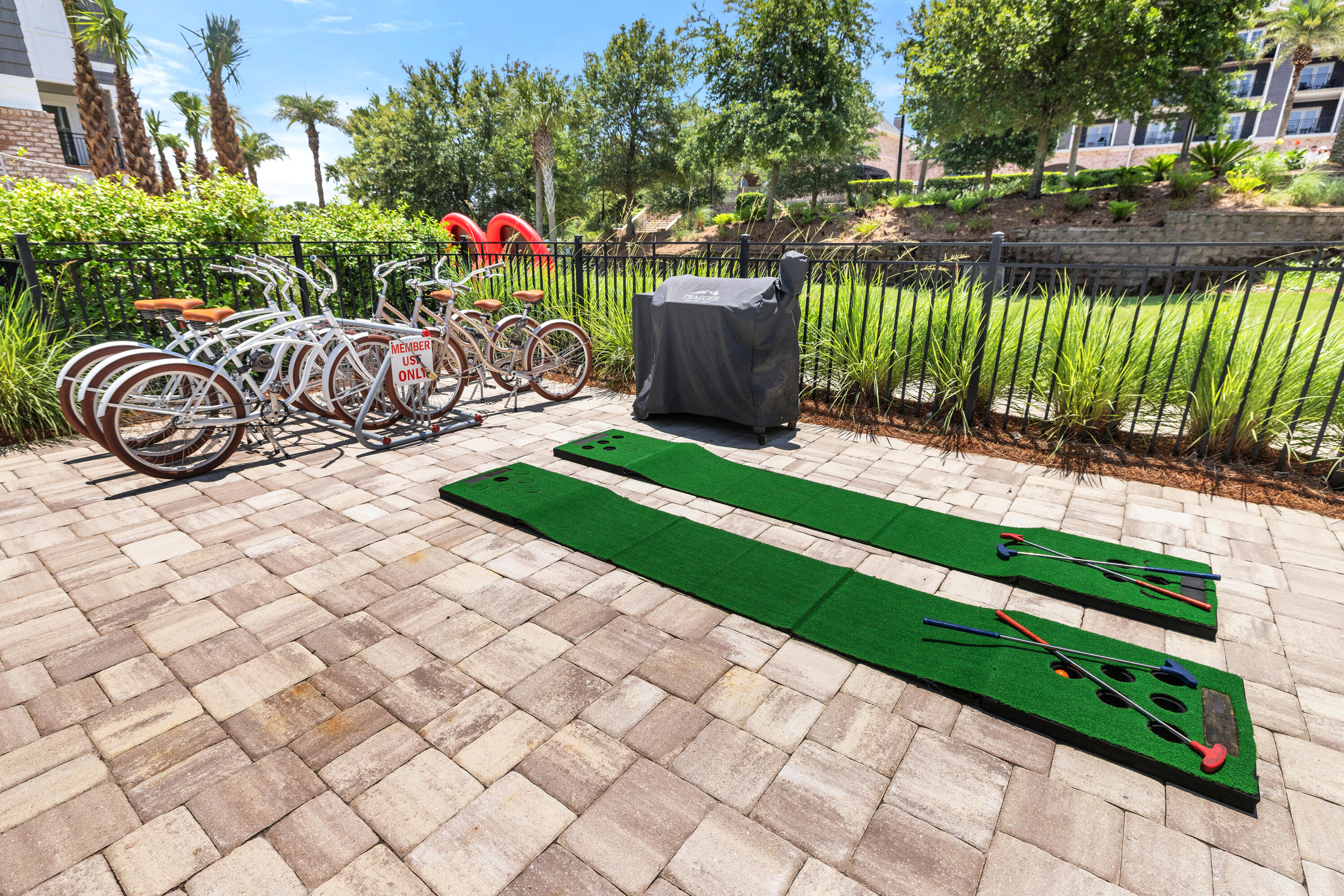 Parkside at the Henderson - Residential