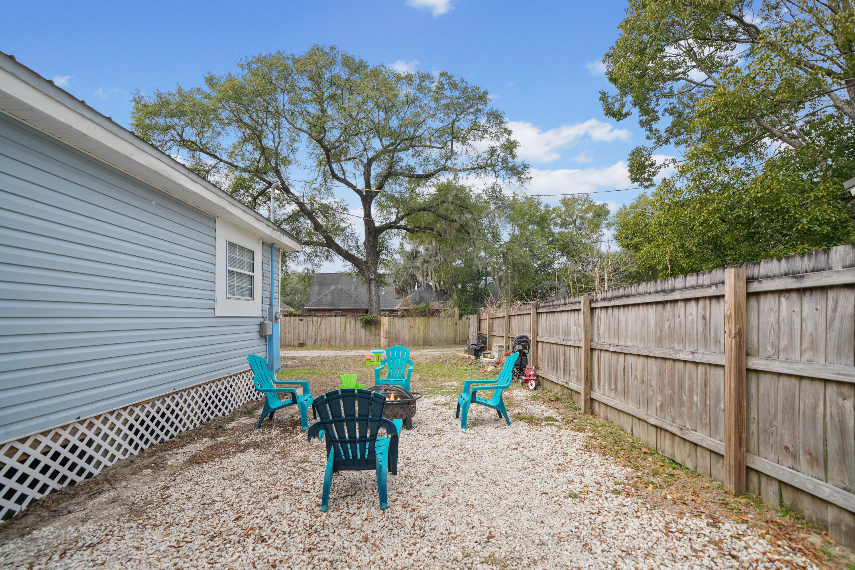 COM SE COR OF GOVT LOT 2 W 963.6FT N 612.11FT TO POB N84 DEG W 116.98FT N 53.54FT S84 DEG E 118.3F - Residential