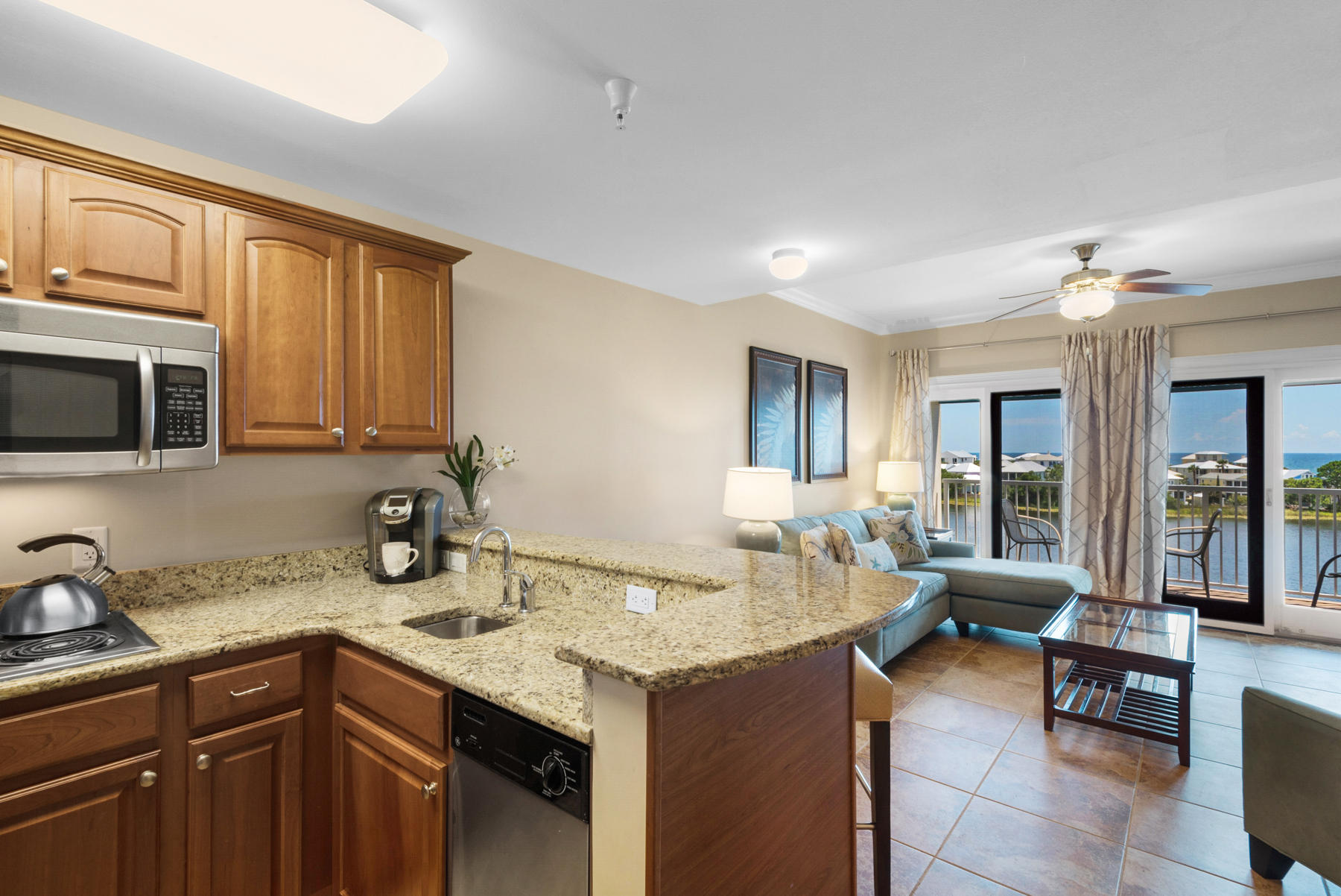 Carillon Beach Inn - Residential