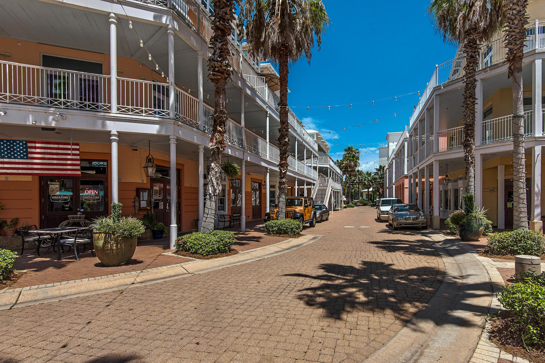 Carillon Beach Inn - Residential