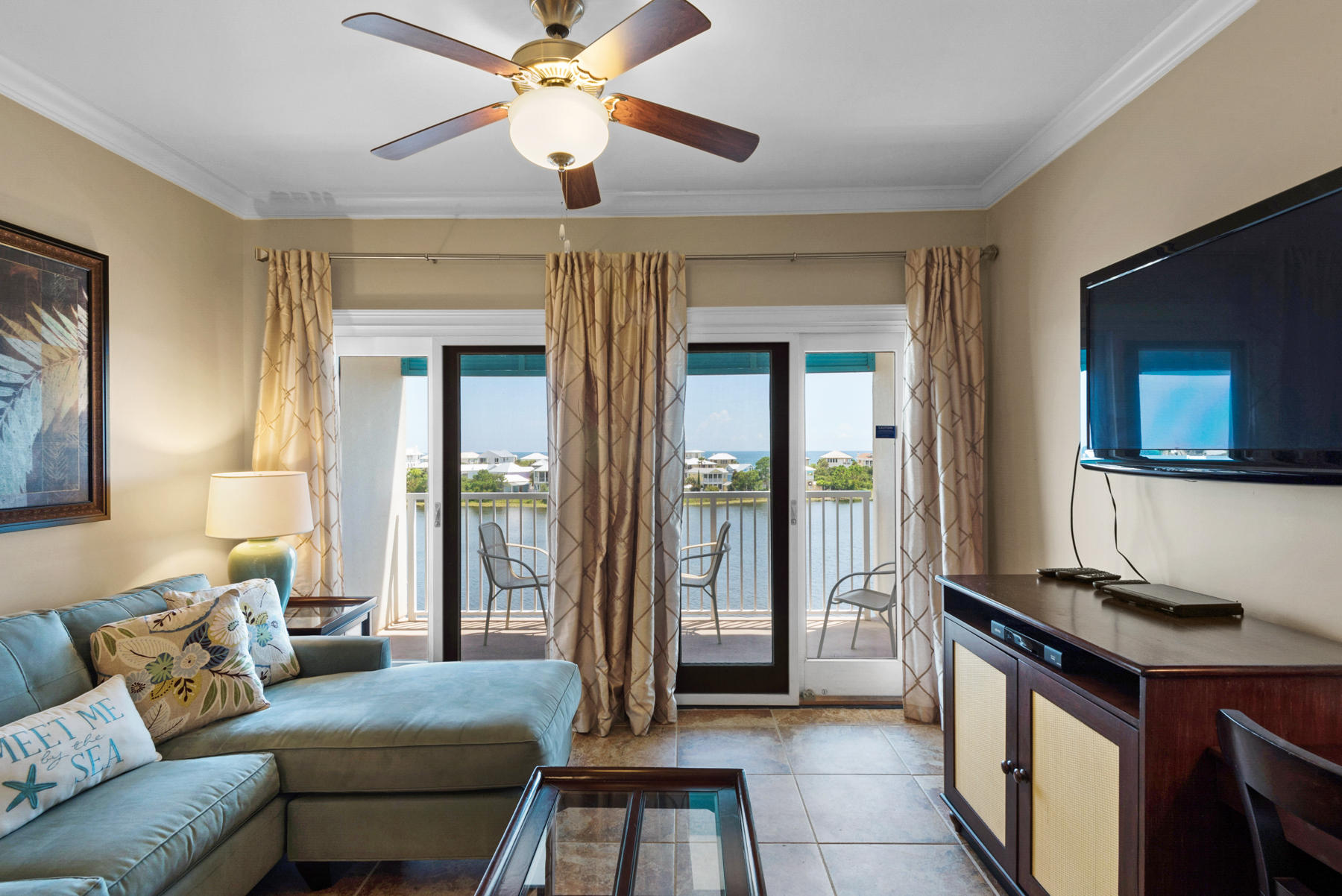 Carillon Beach Inn - Residential