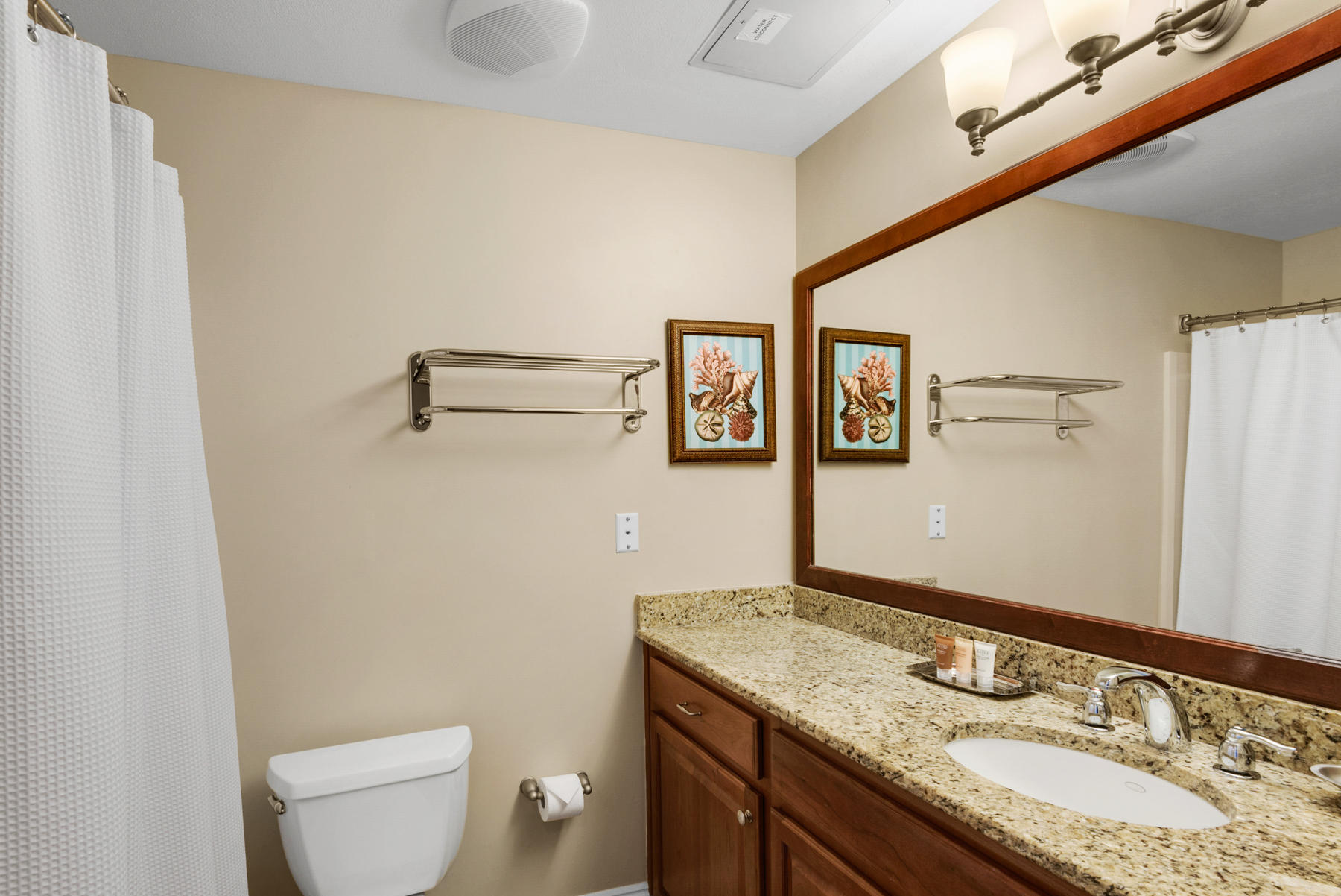 Carillon Beach Inn - Residential