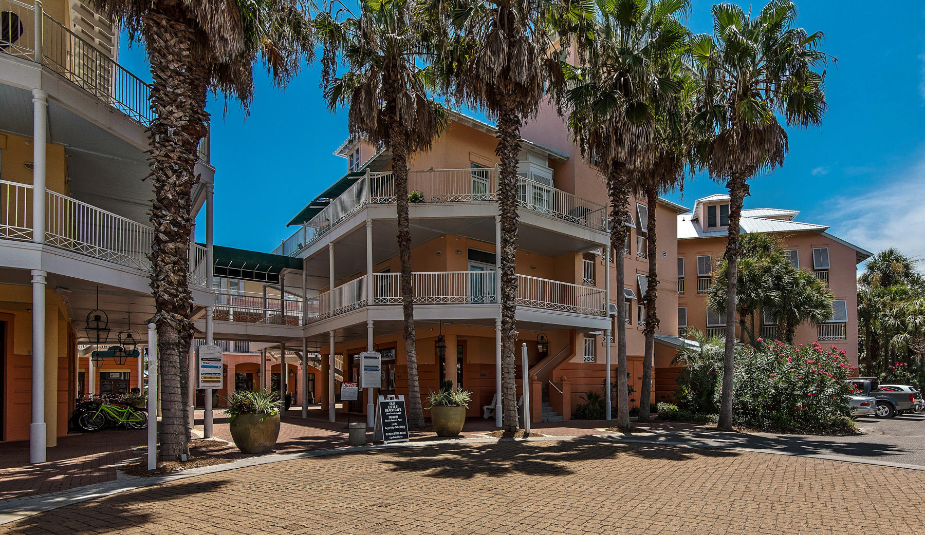 Carillon Beach Inn - Residential