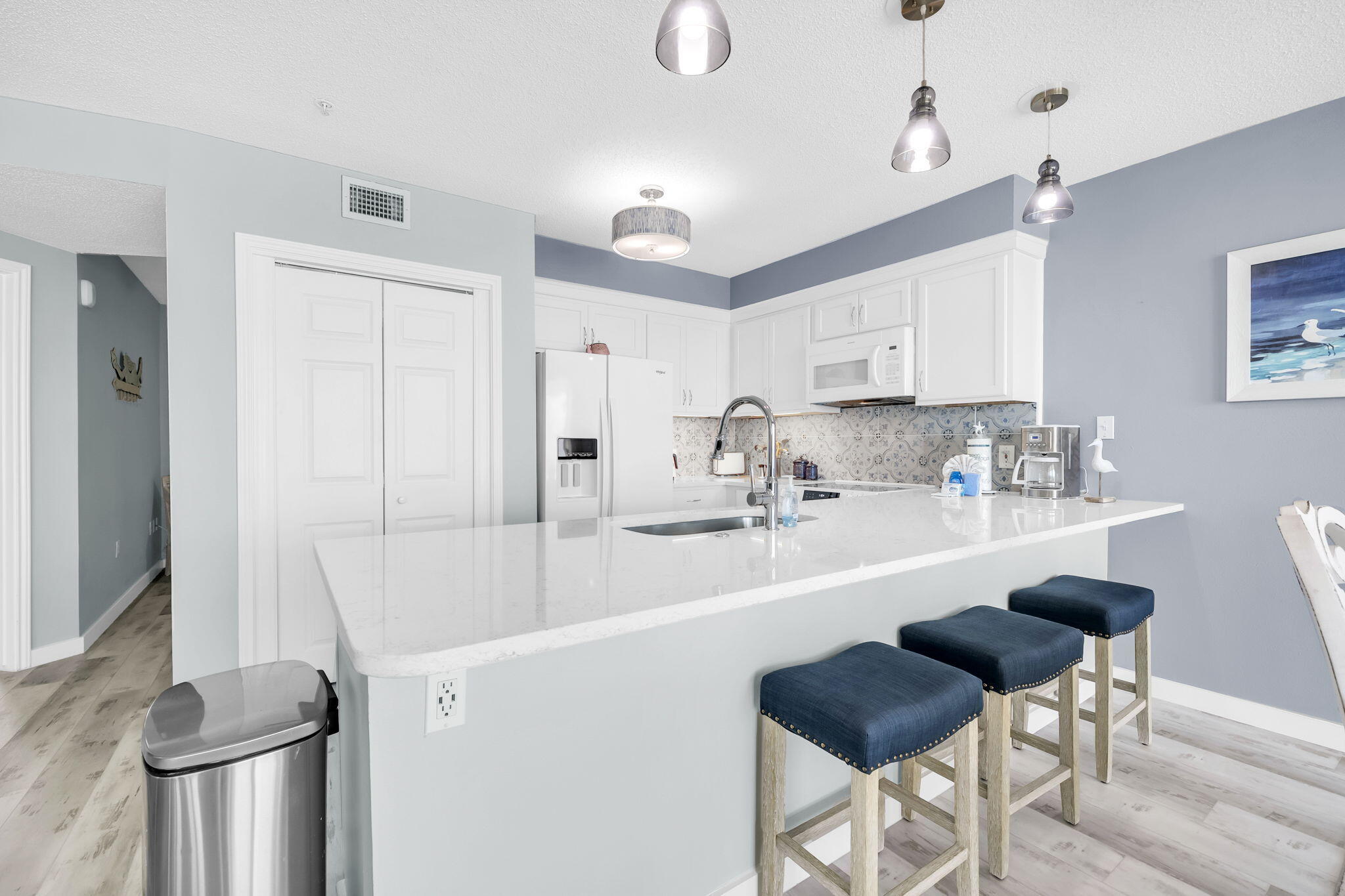 The Palms Condo - Residential