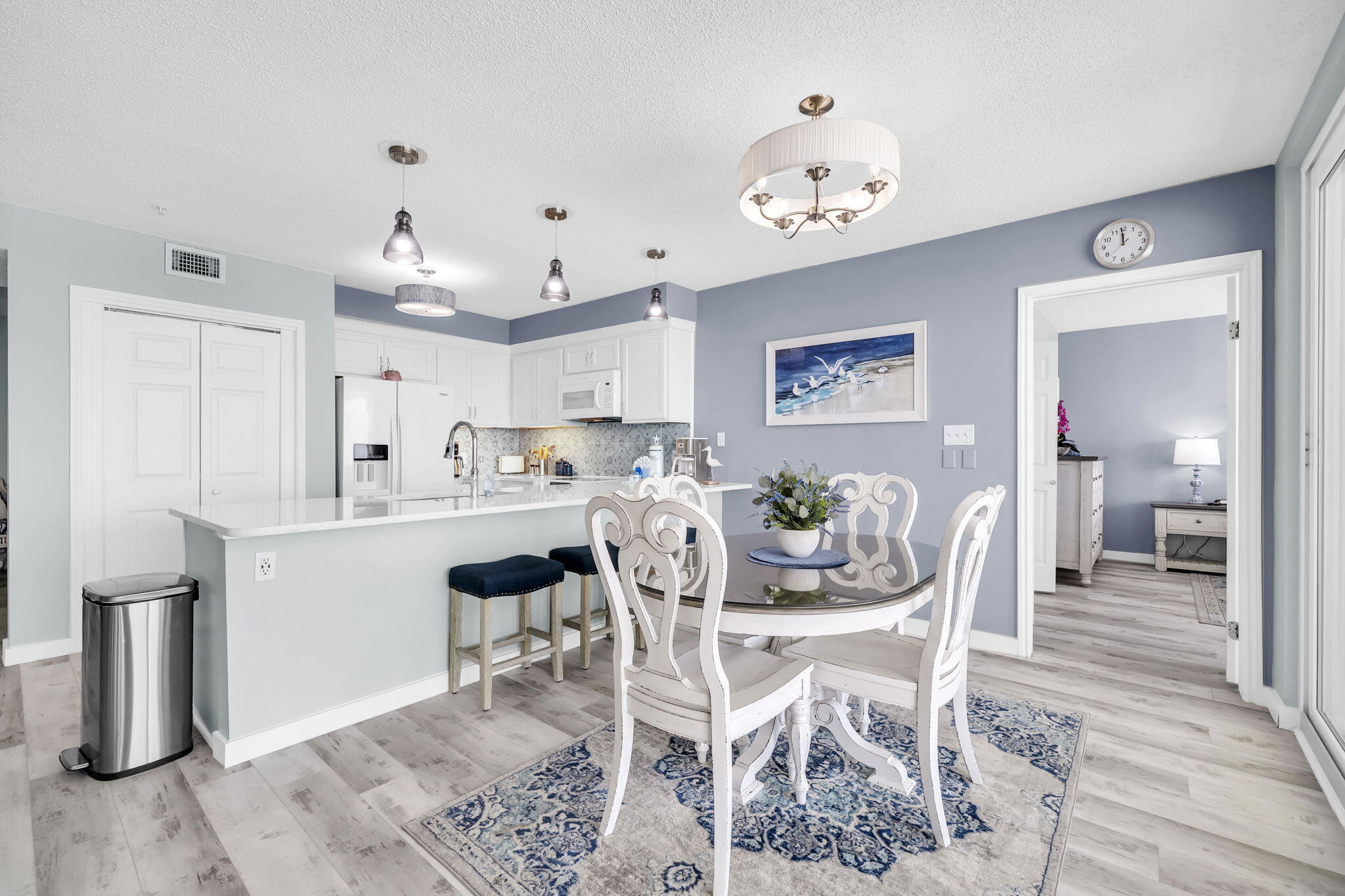 The Palms Condo - Residential