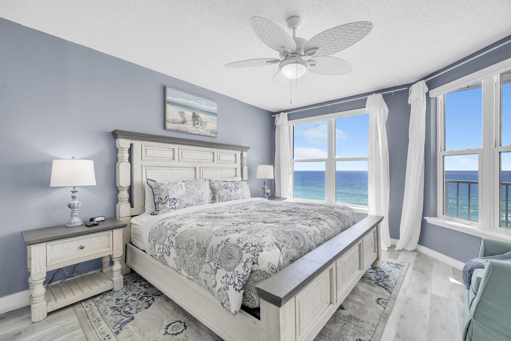 The Palms Condo - Residential