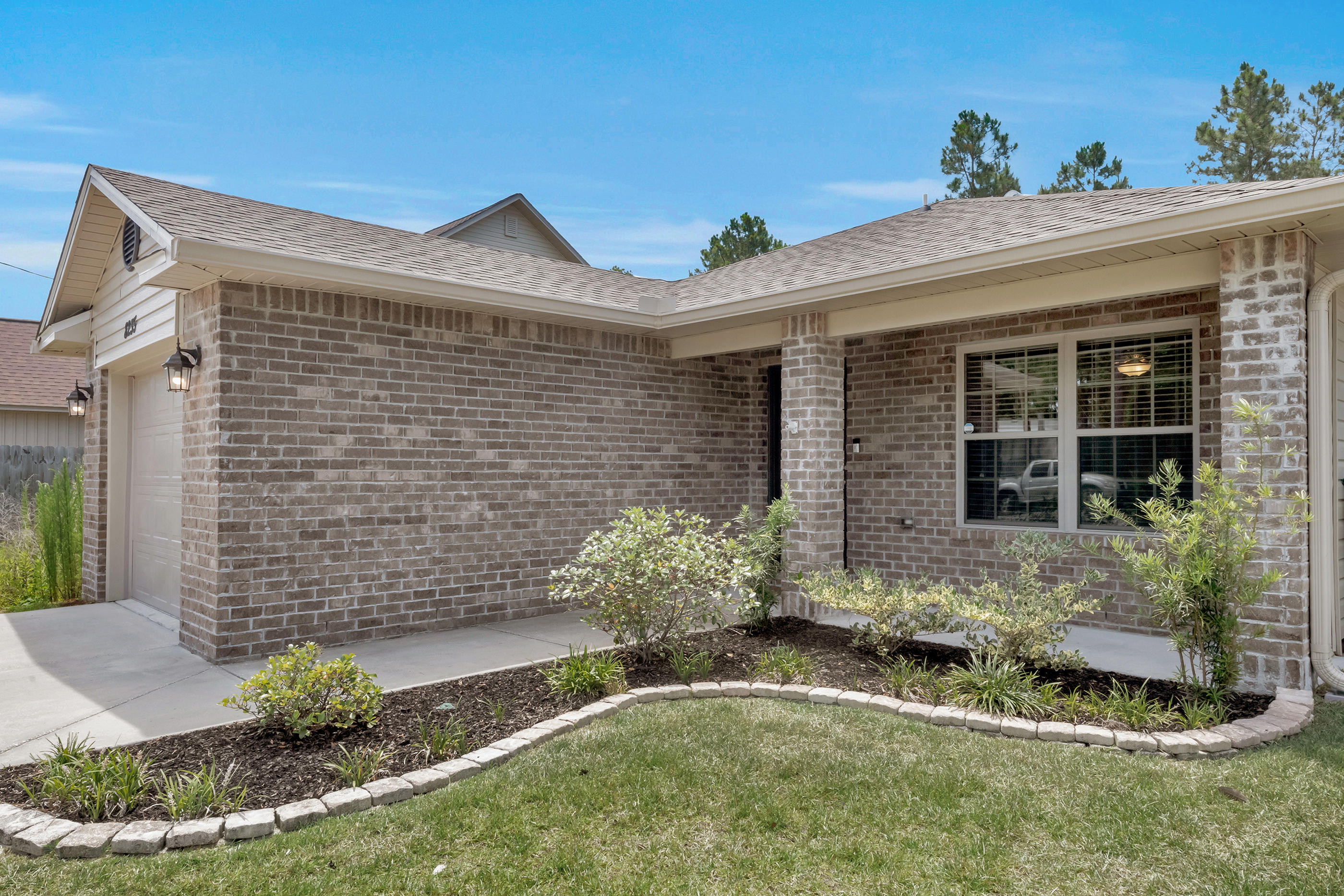 NAVARRE S/D 1ST ADDN - Residential