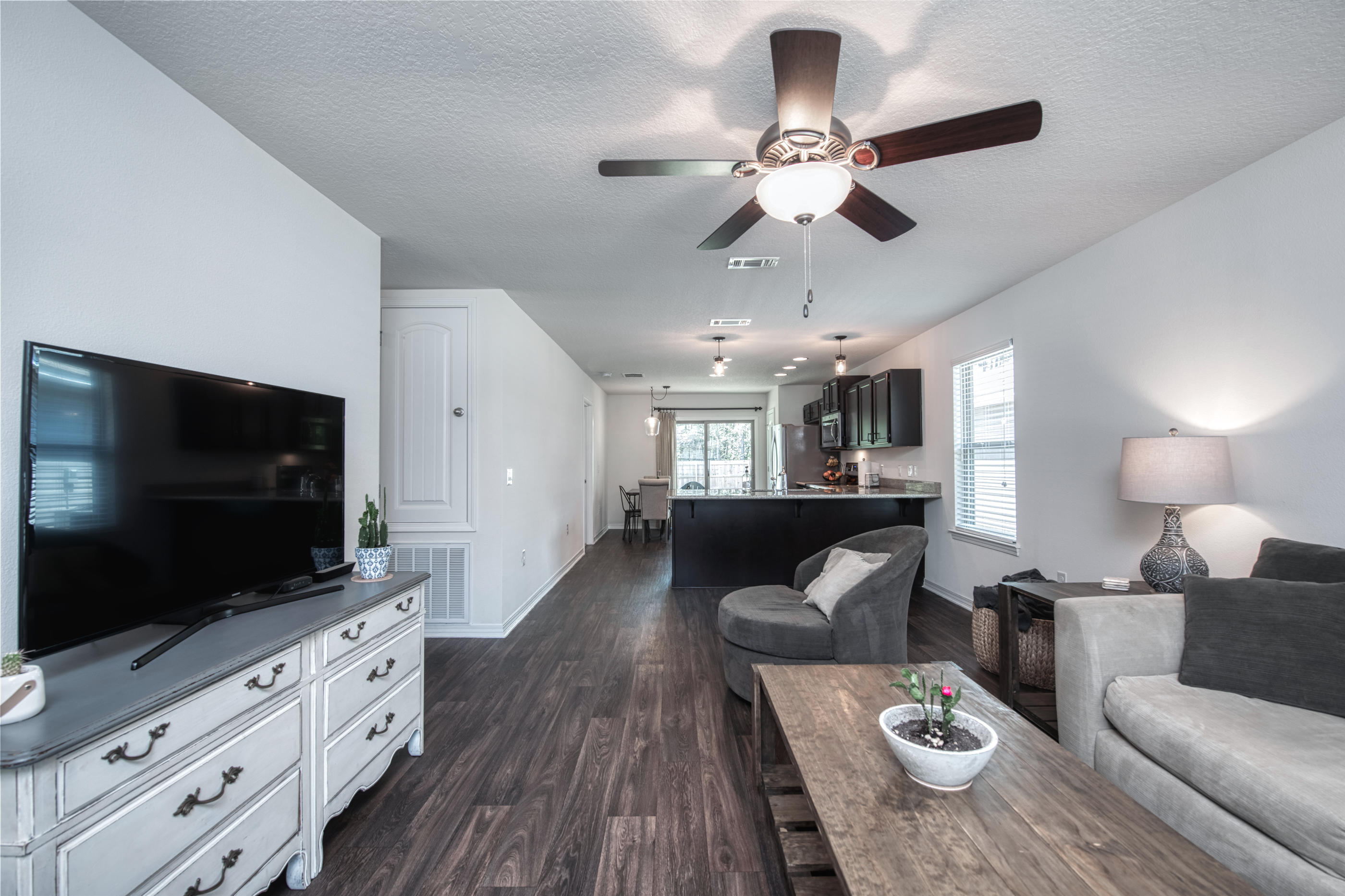 NAVARRE S/D 1ST ADDN - Residential