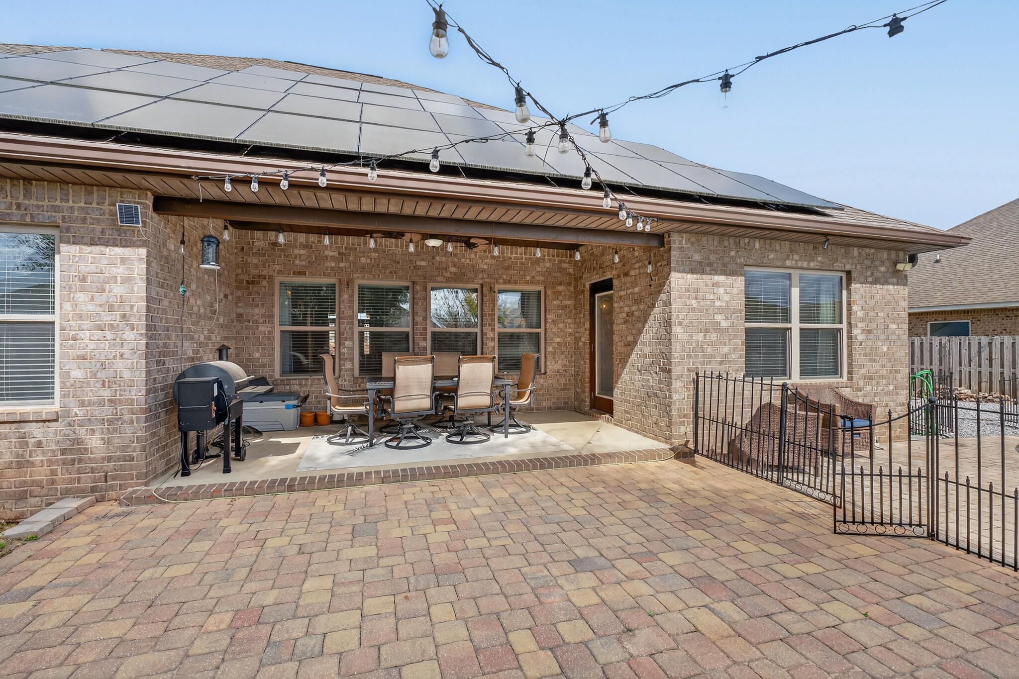 REDSTONE COMMONS - Residential