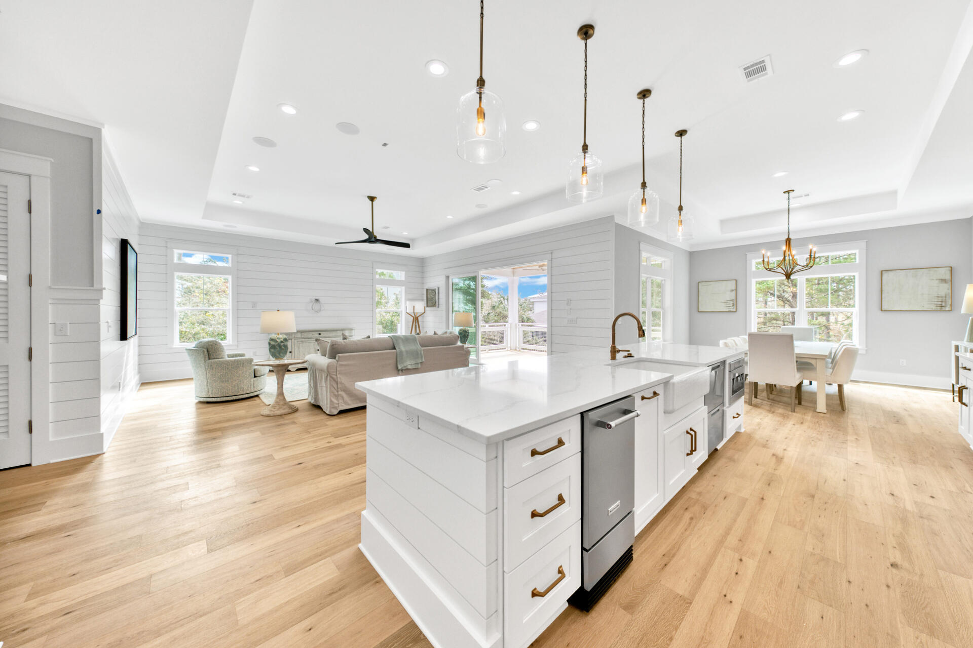 BEACH HIGHLAND 1ST ADD - Residential