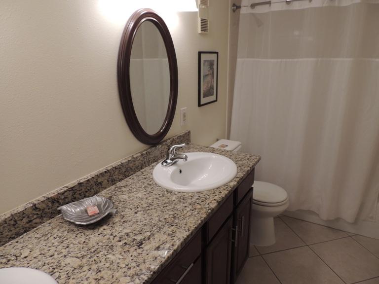 ISLANDER CONDO PH 2 - Residential