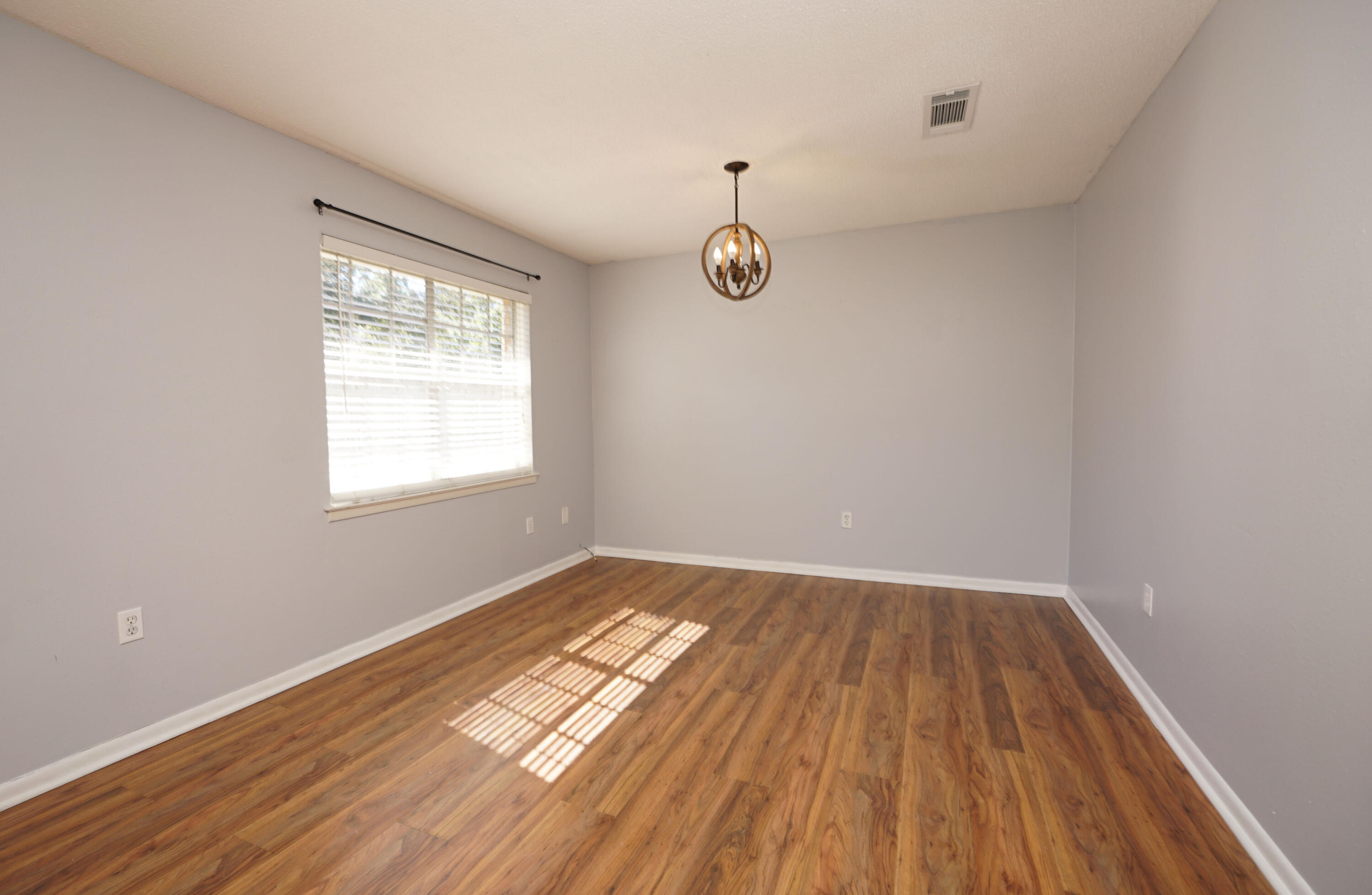 Country Club Condos - Residential Lease