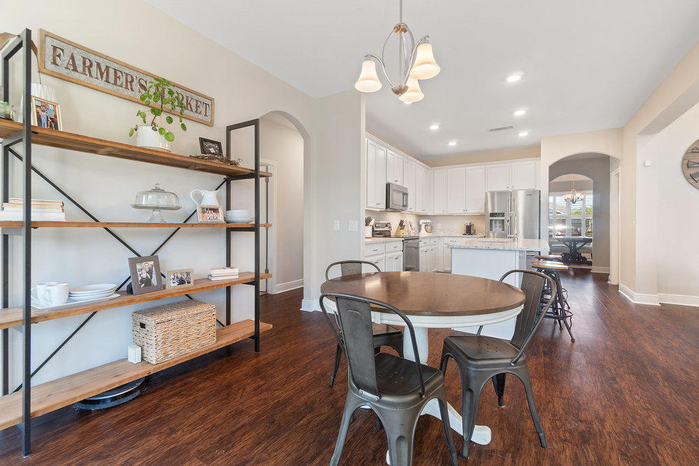 PELICAN BAY - Residential