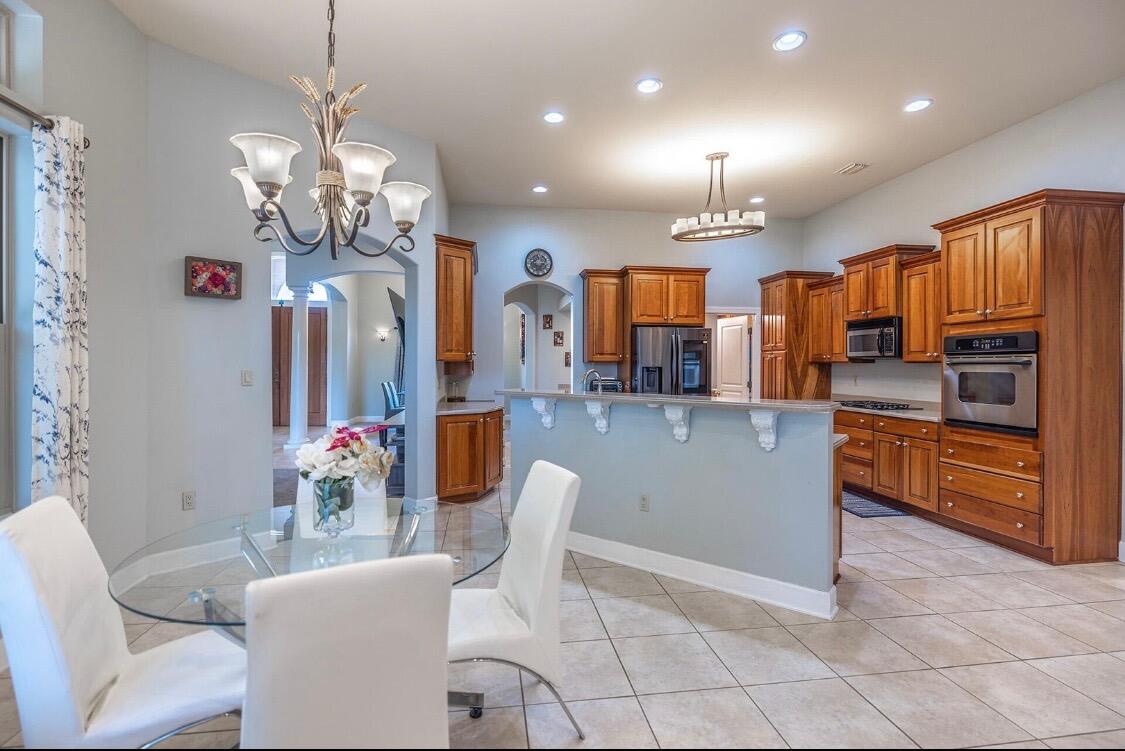 CHARDONNAY ESTATES - Residential Lease