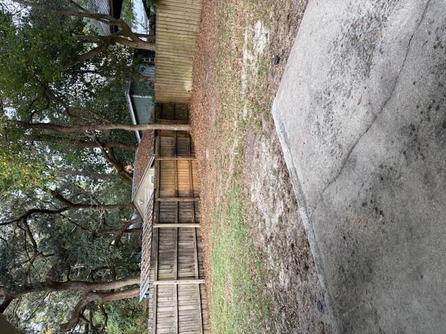 VALPARAISO PINECREST 6 - Residential Lease