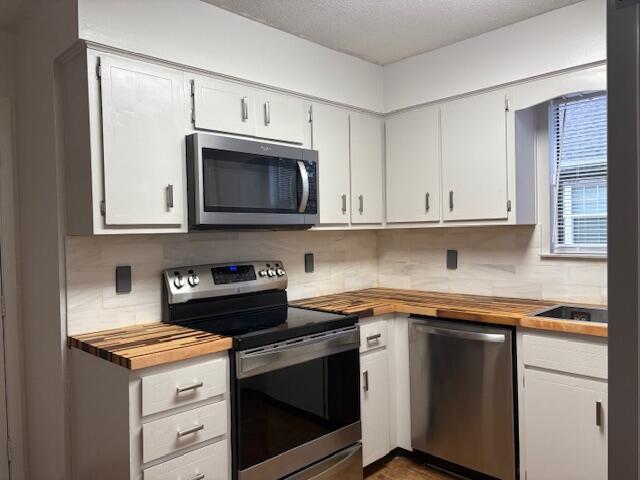 VALPARAISO PINECREST 6 - Residential Lease