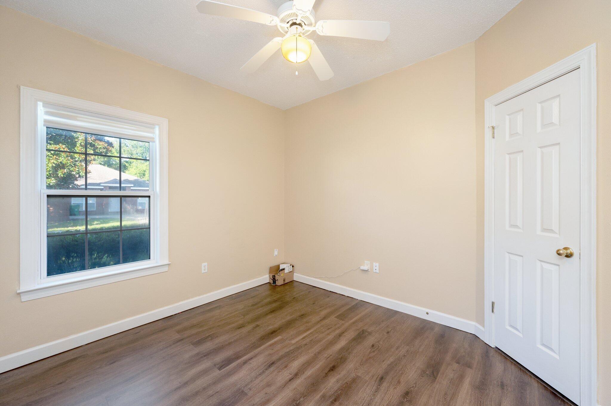 CROSSINGS AT BLUEWATER BAY - Residential Lease