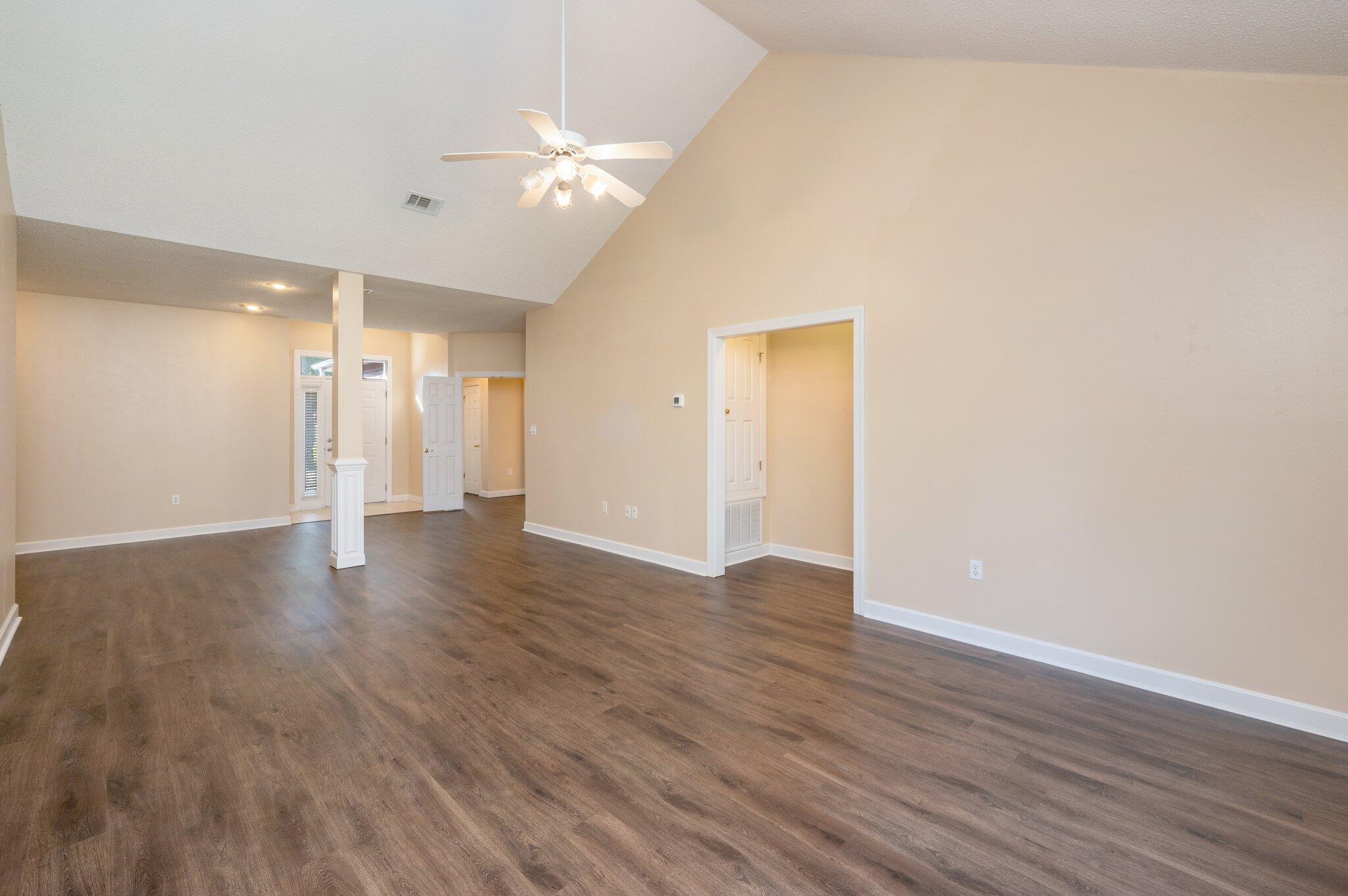 CROSSINGS AT BLUEWATER BAY - Residential Lease