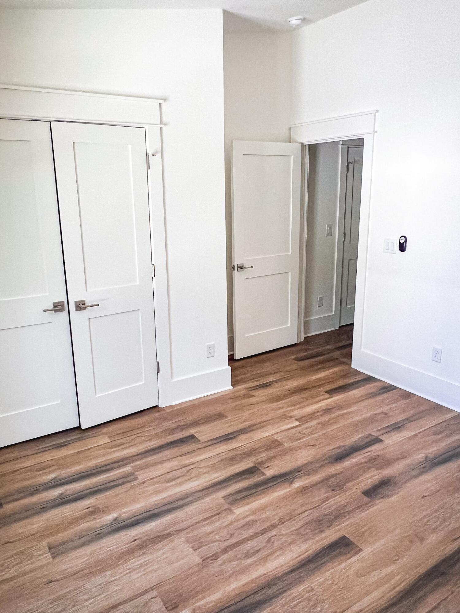 MAGNOLIA BEACH - Residential