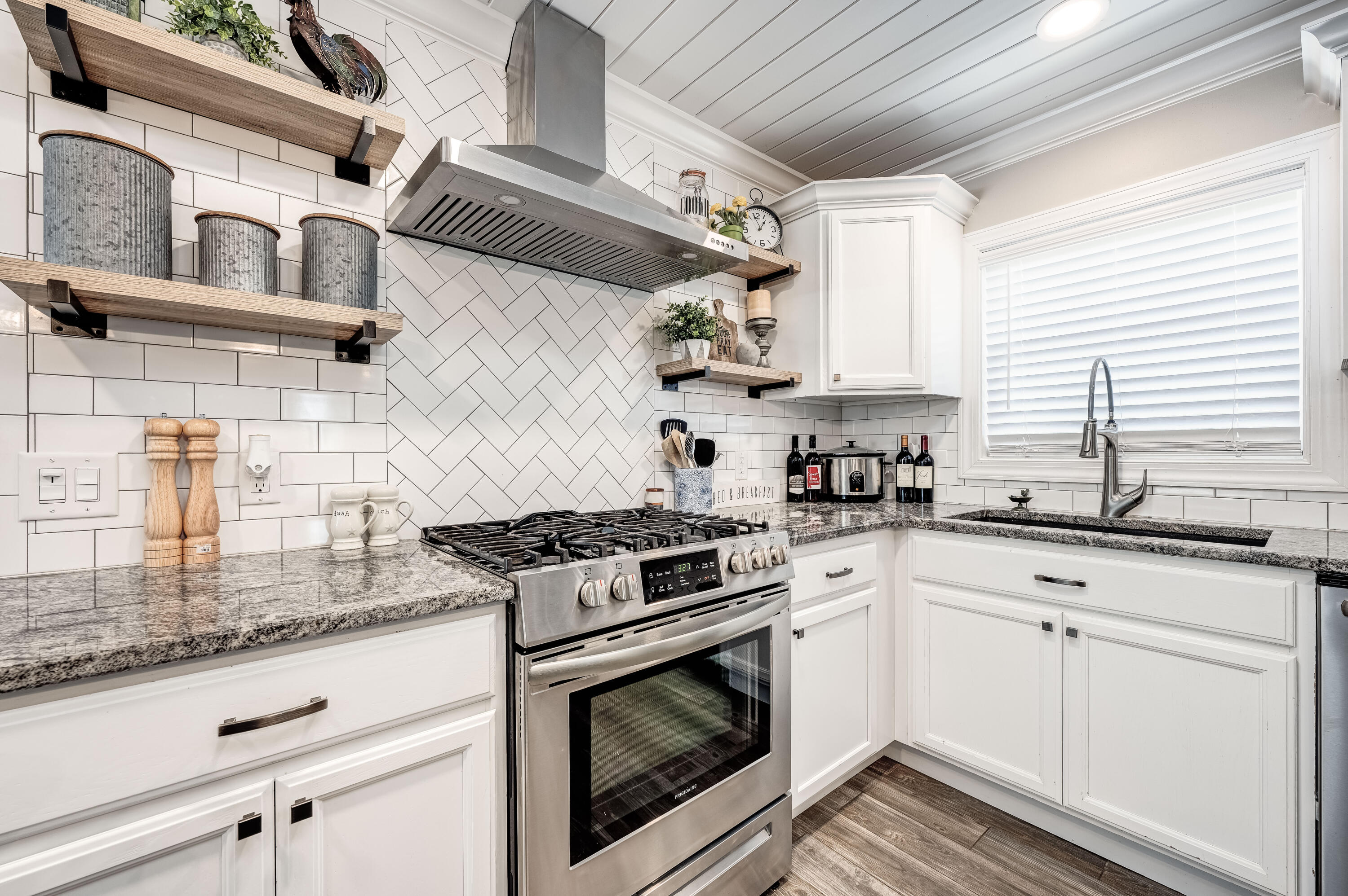 LONGWOOD - Residential