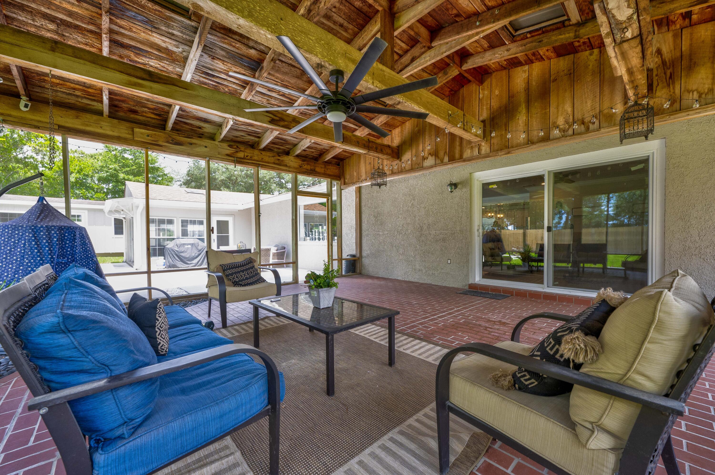 LONGWOOD - Residential