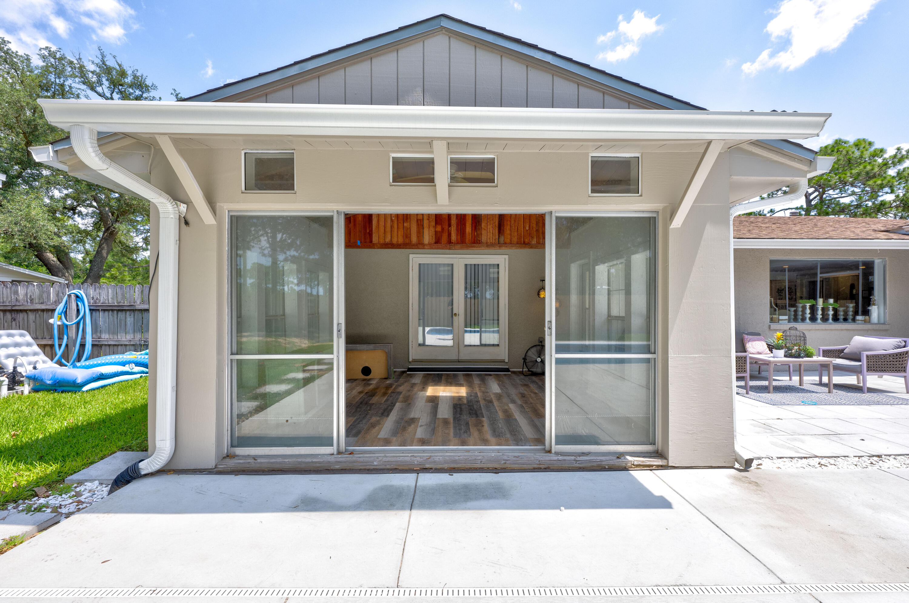 LONGWOOD - Residential