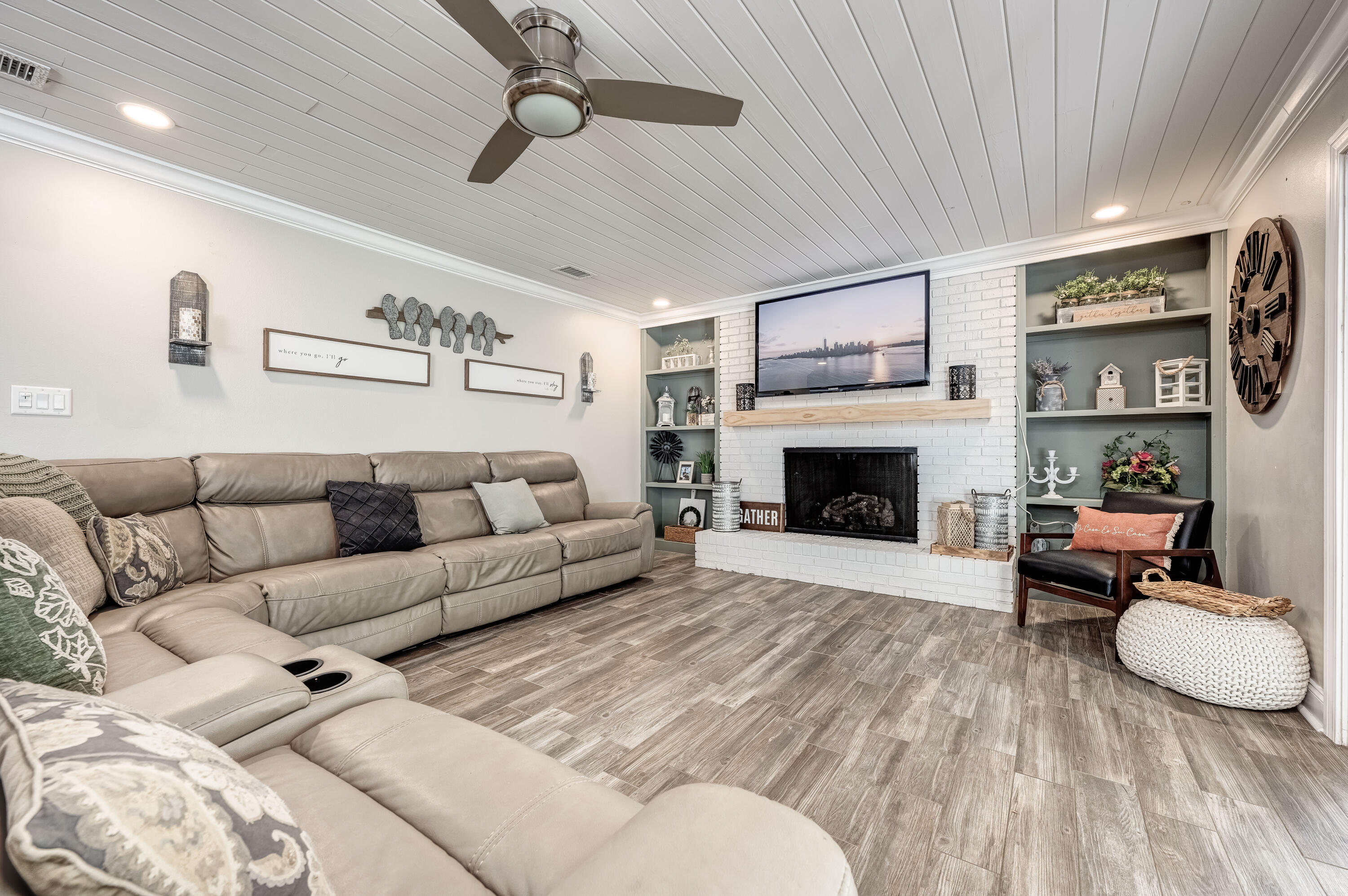 LONGWOOD - Residential