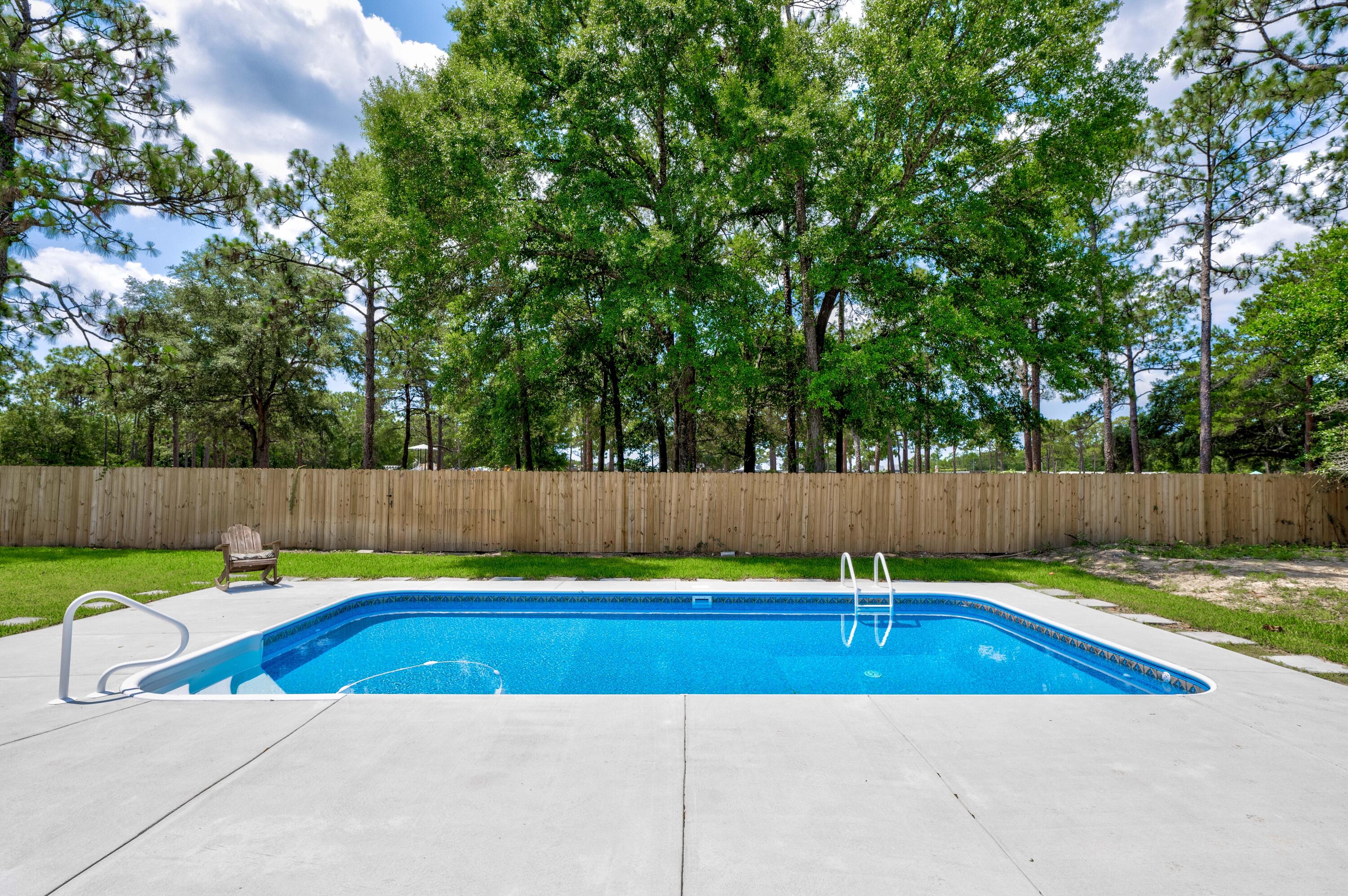 LONGWOOD - Residential